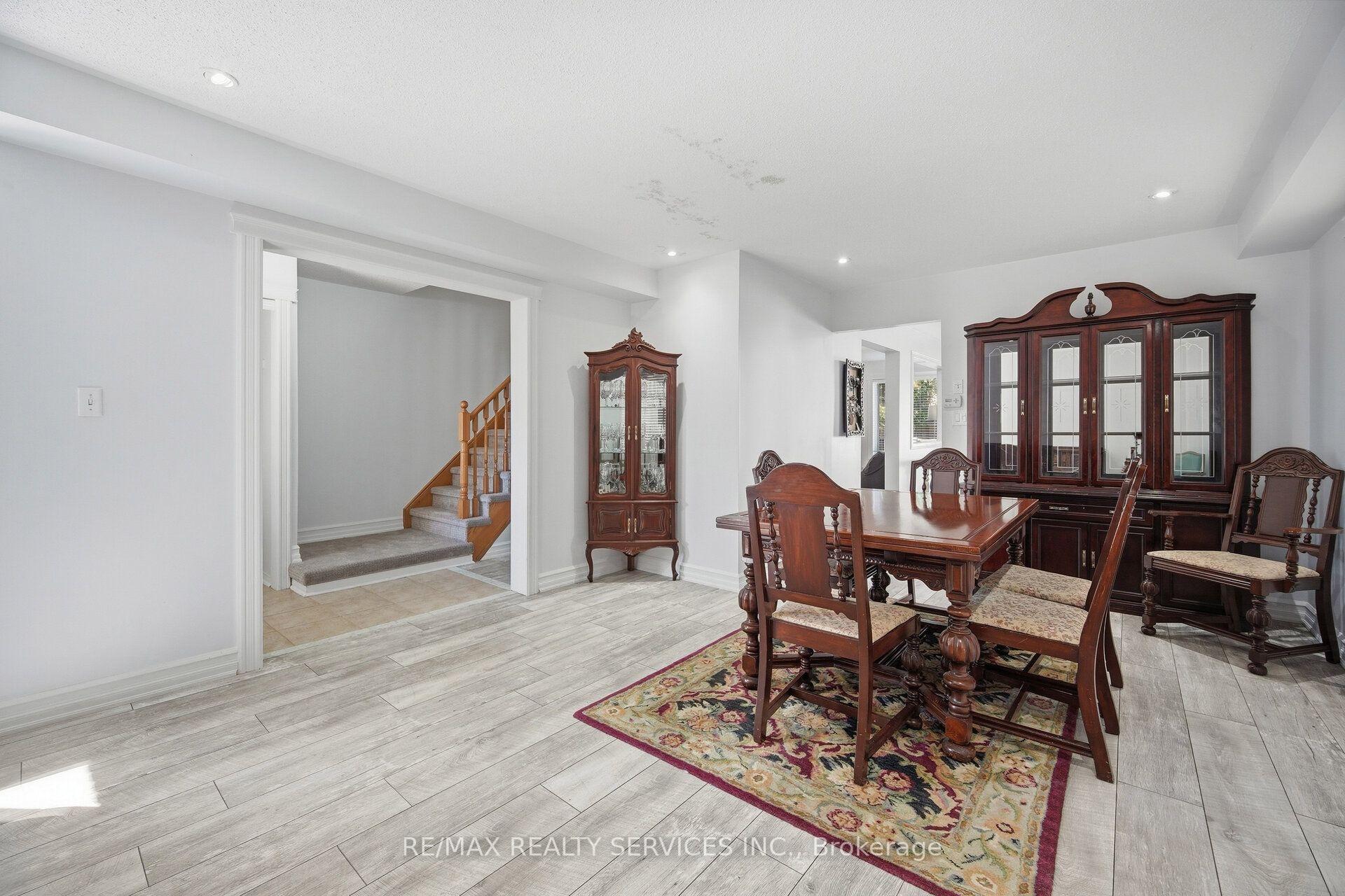 Photo 9 of 309 Marshall Crescent, Orangeville — HOMEH