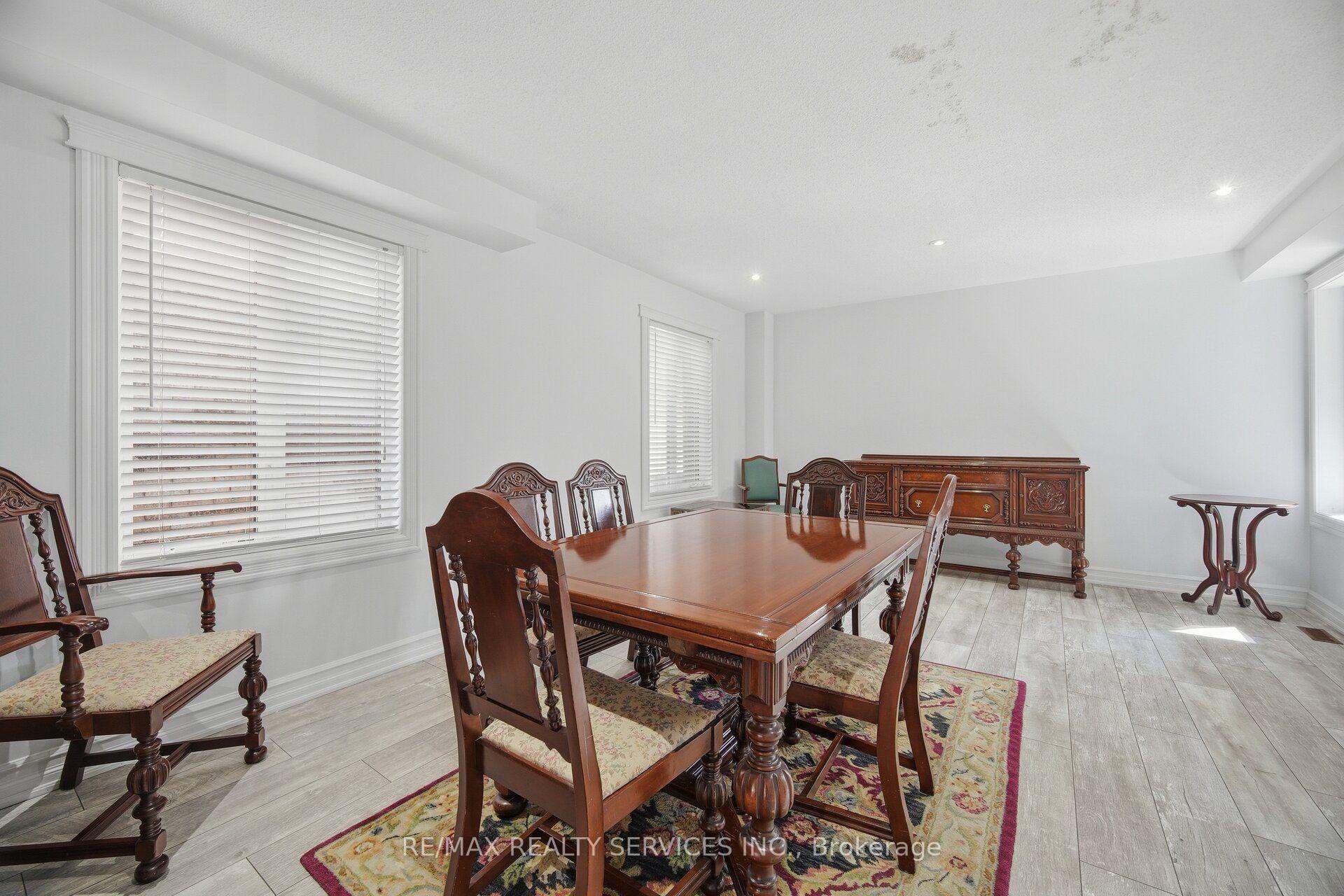 Photo 10 of 309 Marshall Crescent, Orangeville — HOMEH