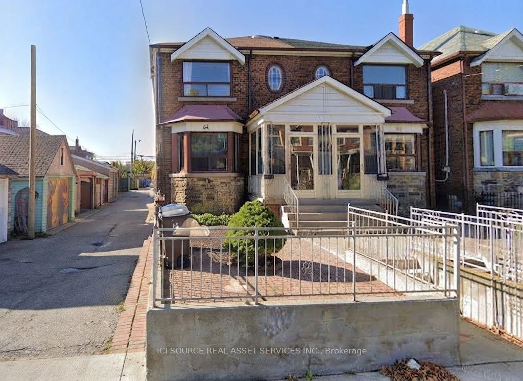 Photo 1 of Unit 2, 54 Markham Street, Toronto, Trinity-Bellwoods — HOMEH