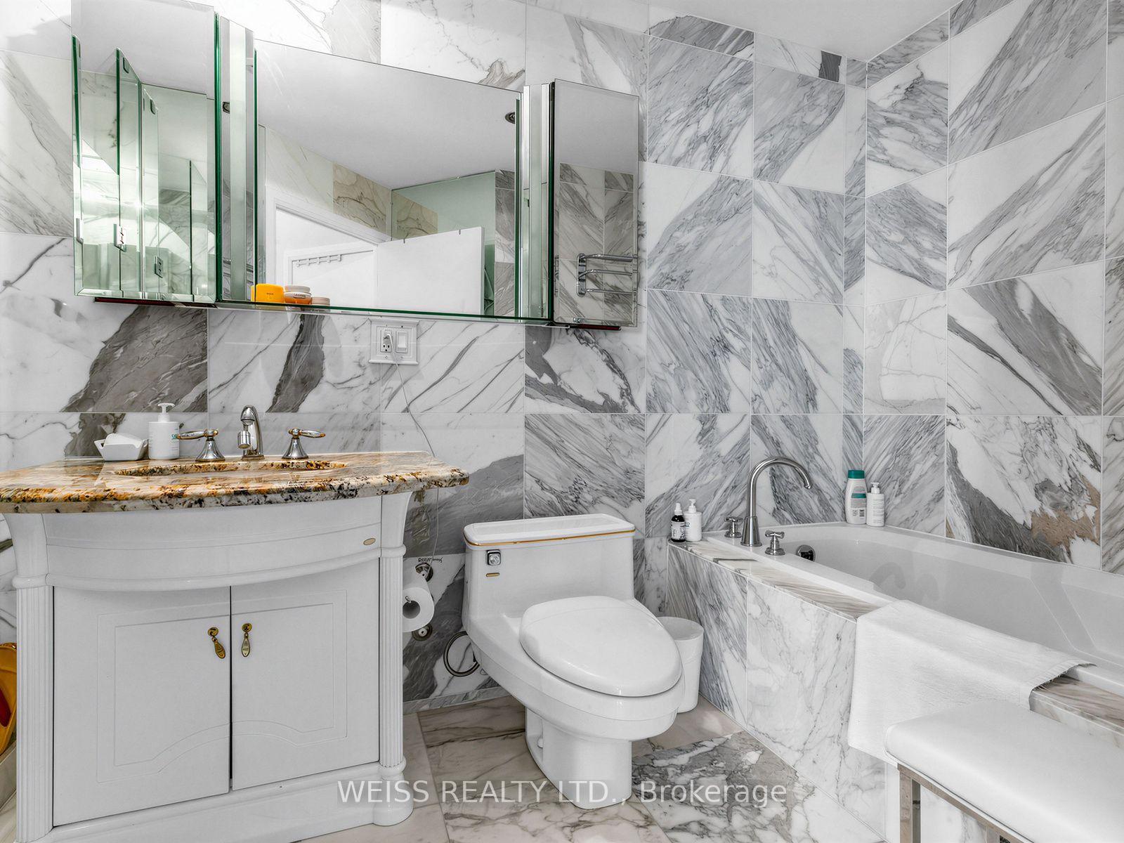 Photo 19 of Unit 902, 18 Beverley Street, Toronto, Kensington-Chinatown — HOMEH