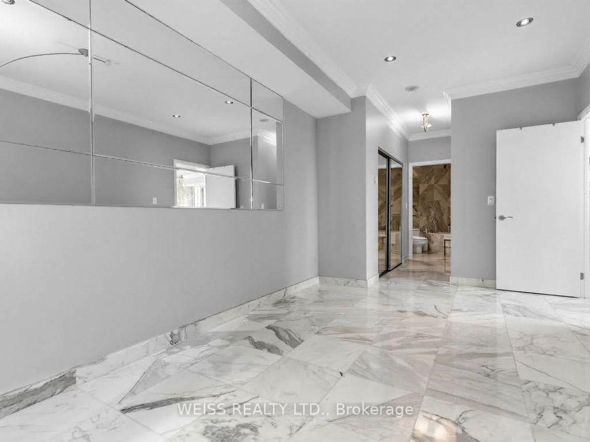 Photo 16 of Unit 902, 18 Beverley Street, Toronto, Kensington-Chinatown — HOMEH