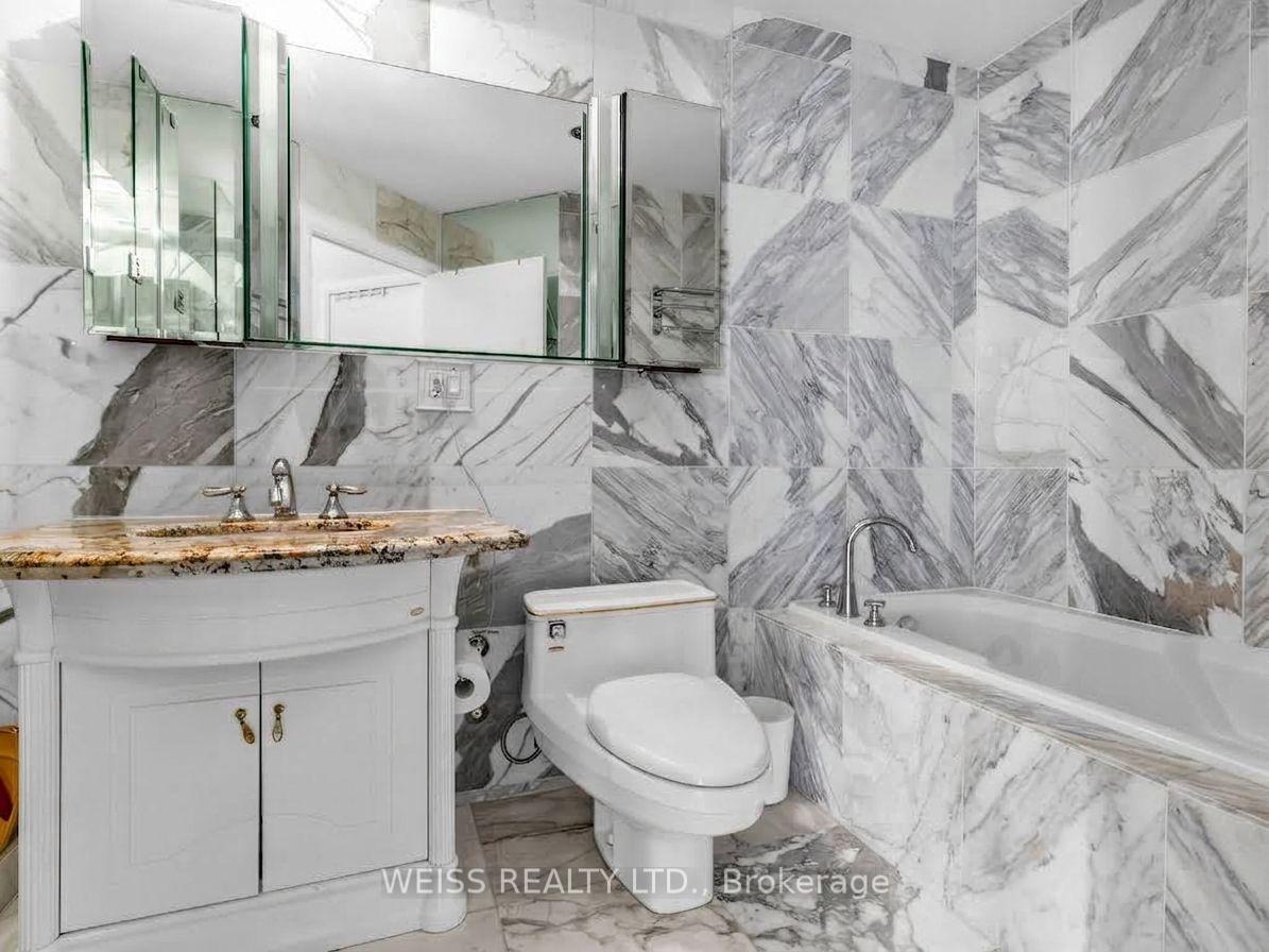 Photo 18 of Unit 902, 18 Beverley Street, Toronto, Kensington-Chinatown — HOMEH