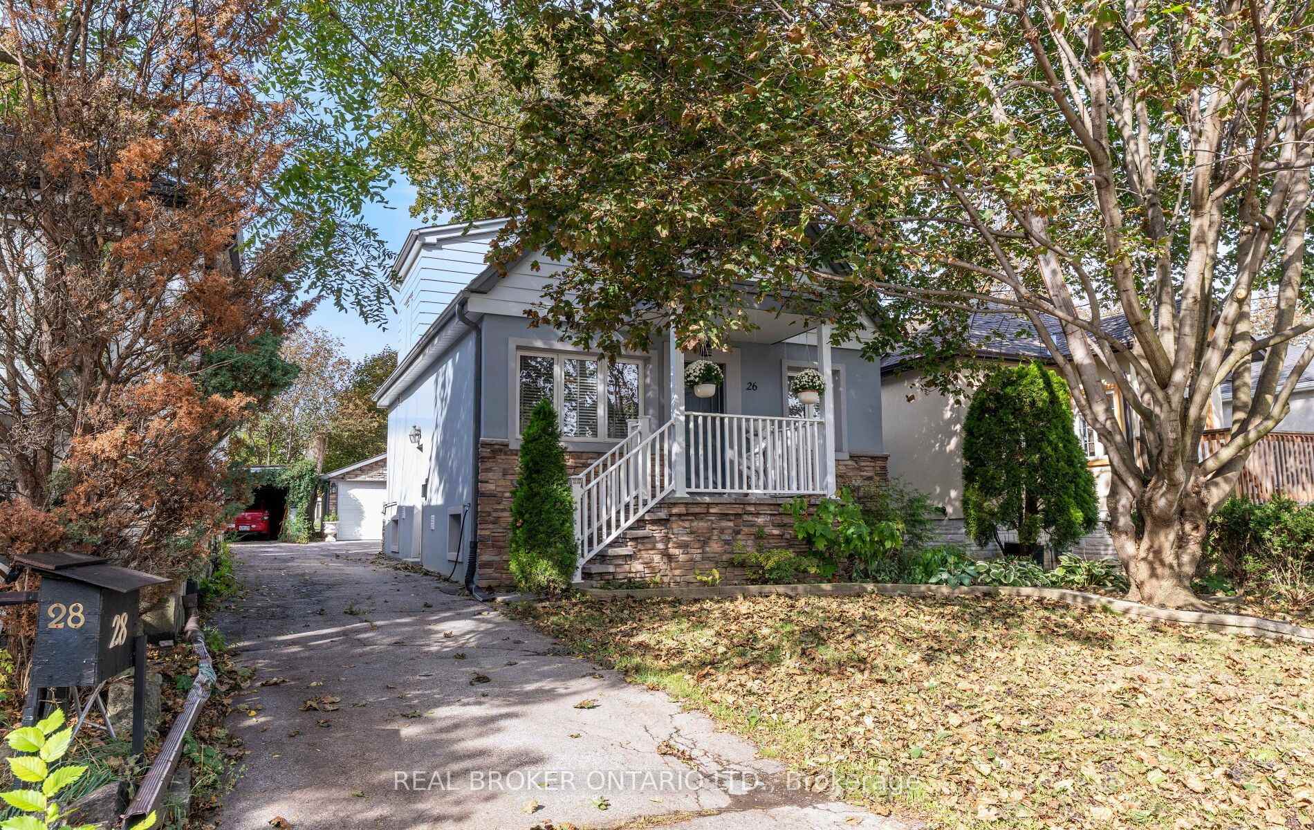 Photo 7 of 26 Roxaline Street, Etobicoke, Humber Heights — HOMEH