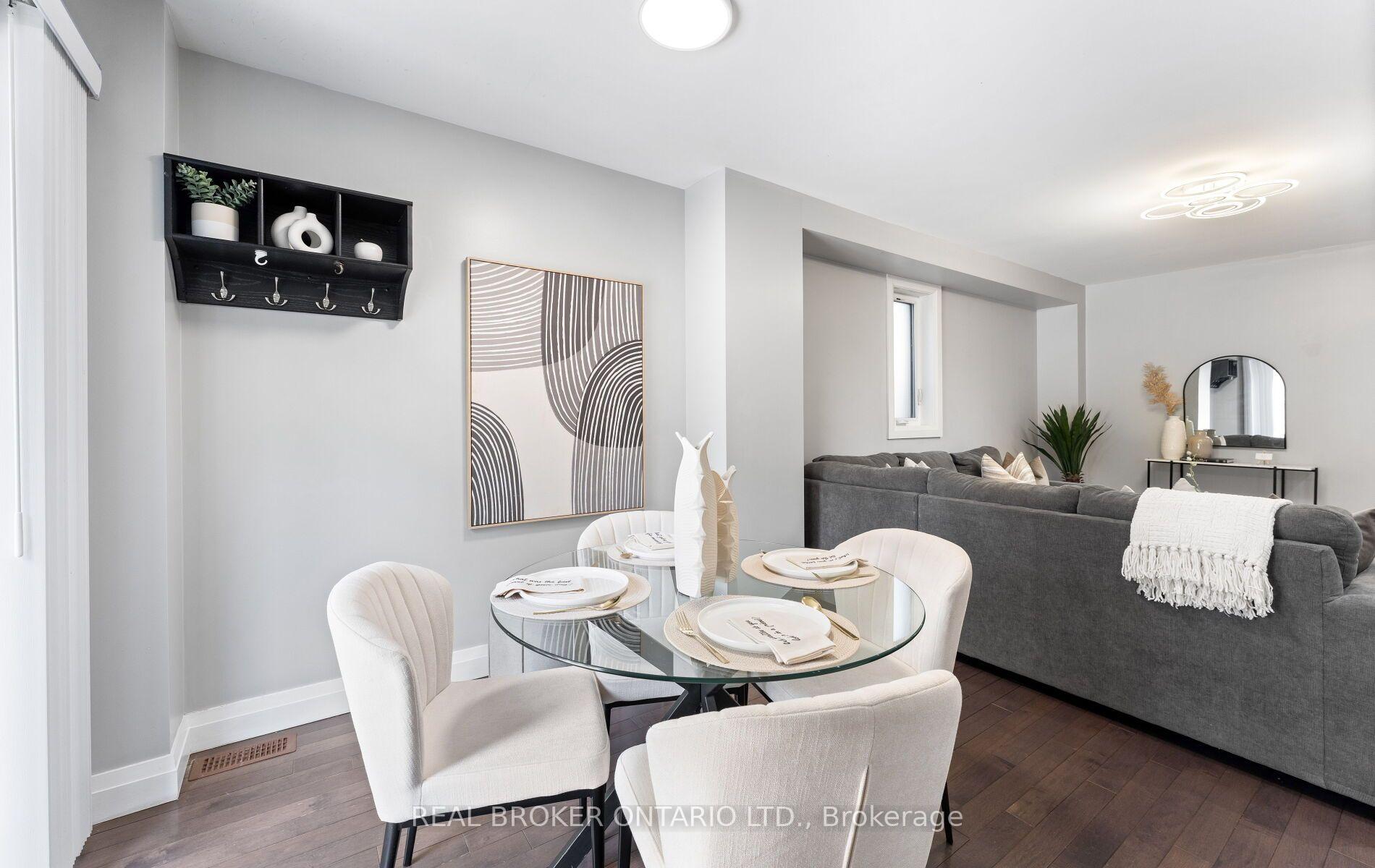 Photo 21 of 26 Roxaline Street, Etobicoke, Humber Heights — HOMEH