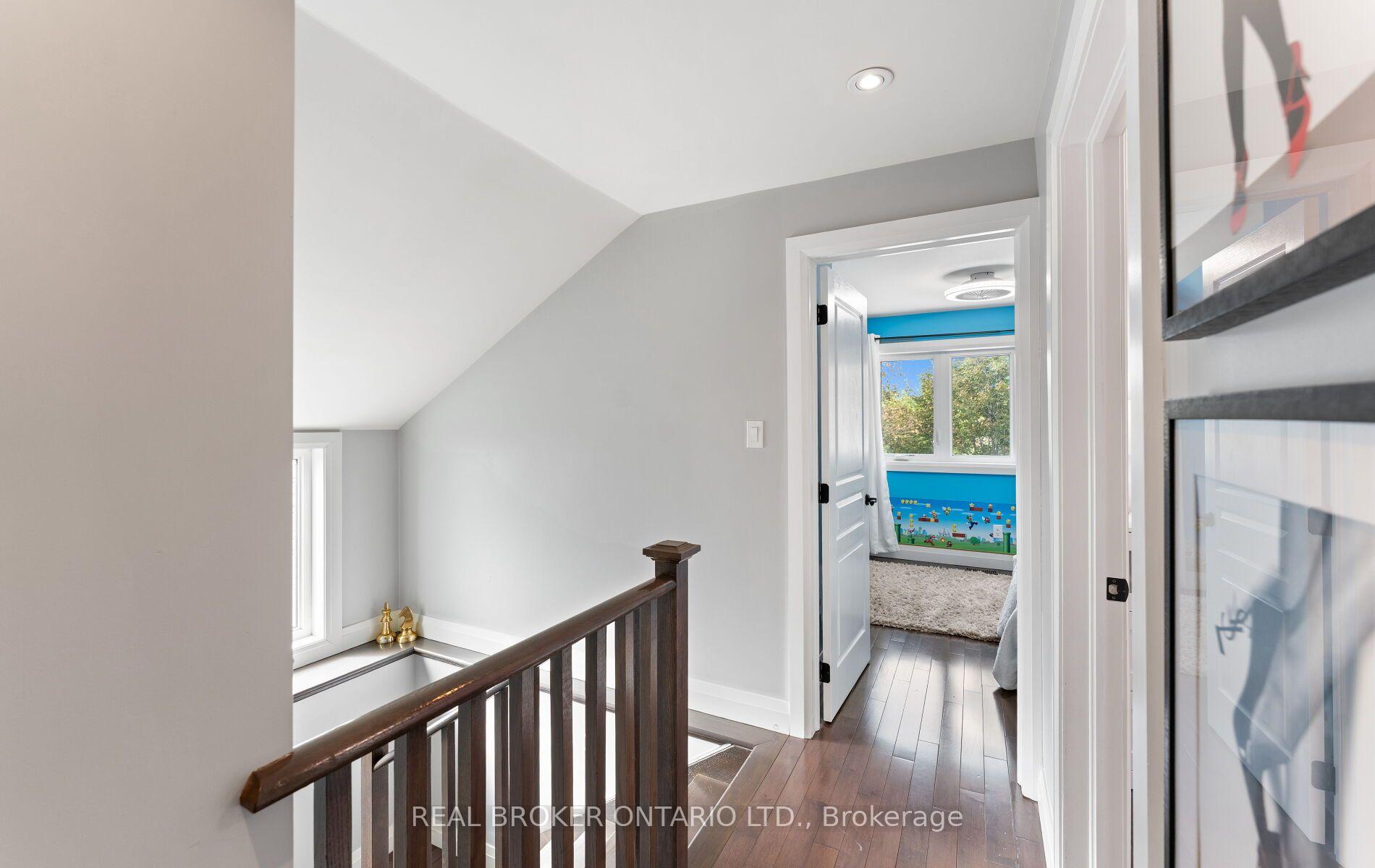 Photo 28 of 26 Roxaline Street, Etobicoke, Humber Heights — HOMEH