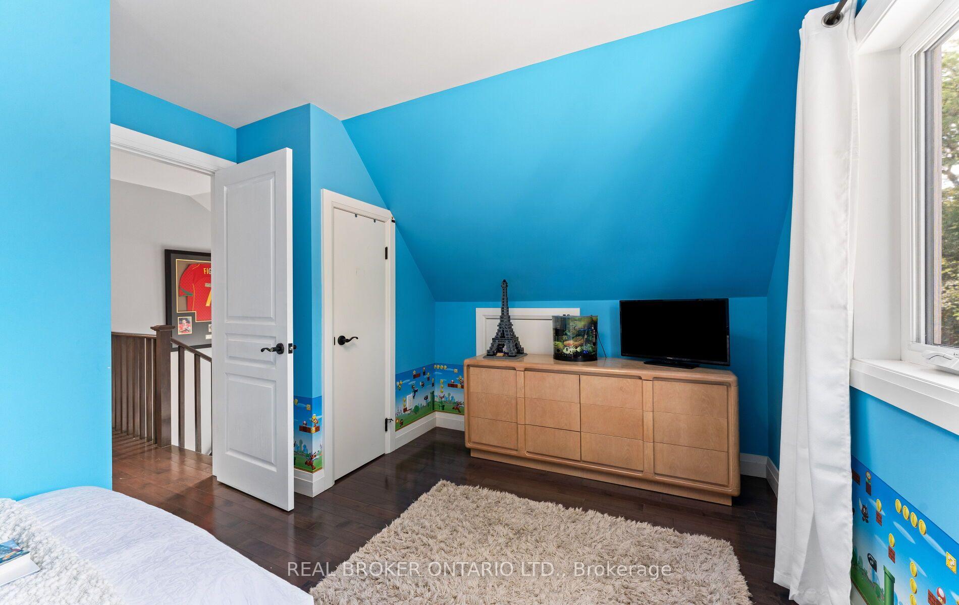 Photo 31 of 26 Roxaline Street, Etobicoke, Humber Heights — HOMEH