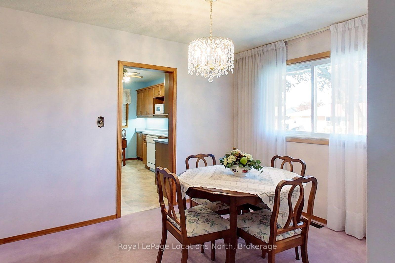 Photo 9 of 31 Burton Street, Meaford — HOMEH