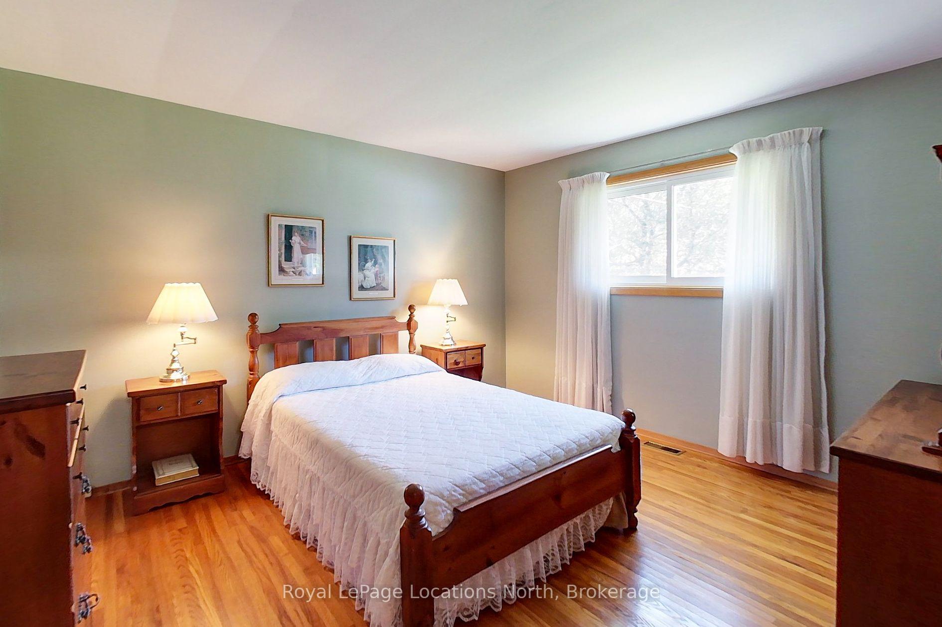 Photo 14 of 31 Burton Street, Meaford — HOMEH