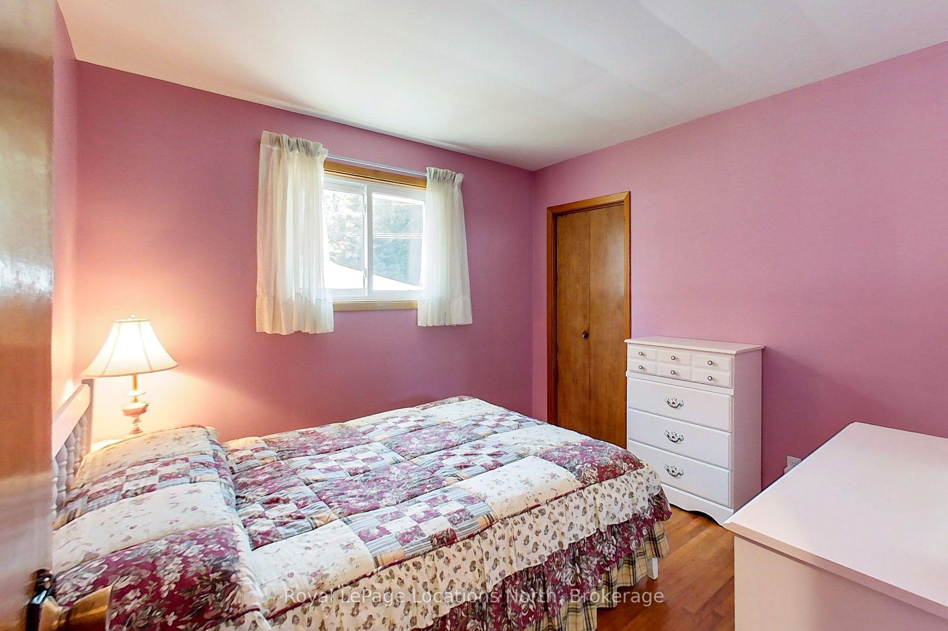 Photo 18 of 31 Burton Street, Meaford — HOMEH