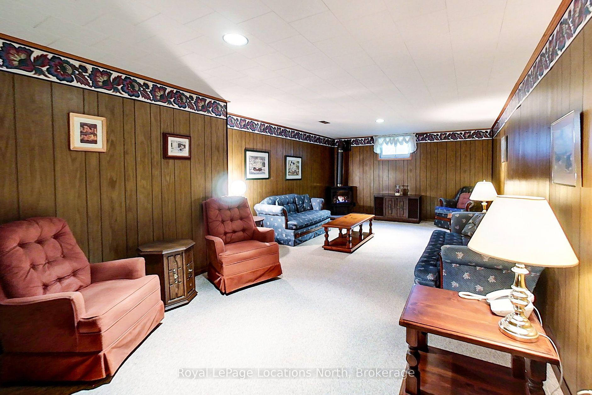 Photo 21 of 31 Burton Street, Meaford — HOMEH