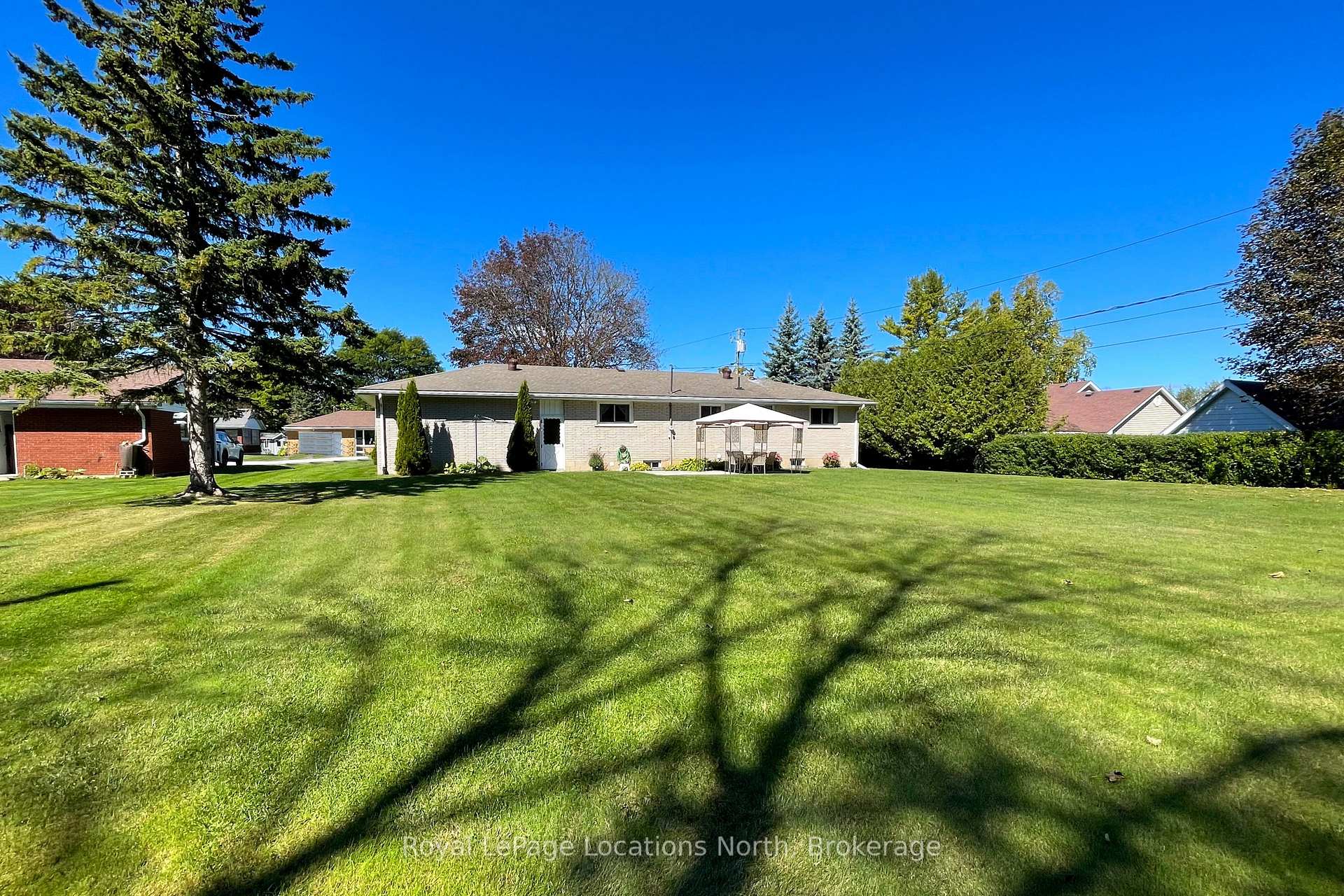 Photo 34 of 31 Burton Street, Meaford — HOMEH