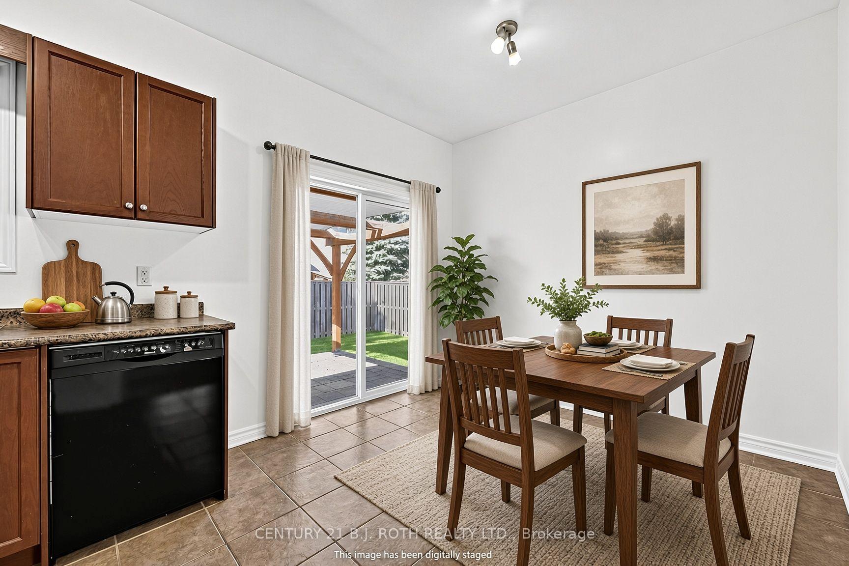 Photo 9 of 12 Lamont Crescent, Barrie, Ardagh — HOMEH
