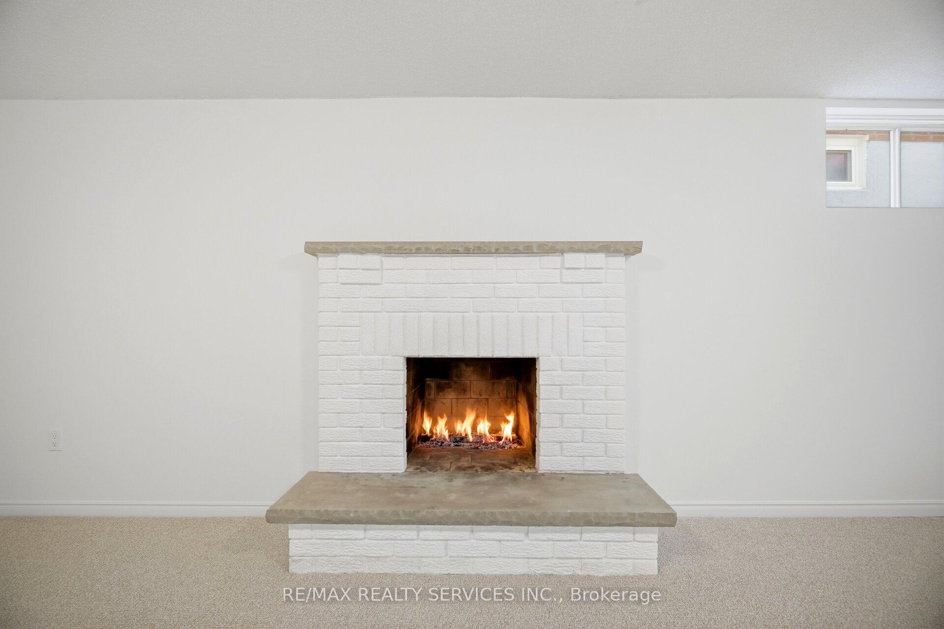 Photo 15 of 33 Hesp Drive, Caledon, Bolton West — HOMEH