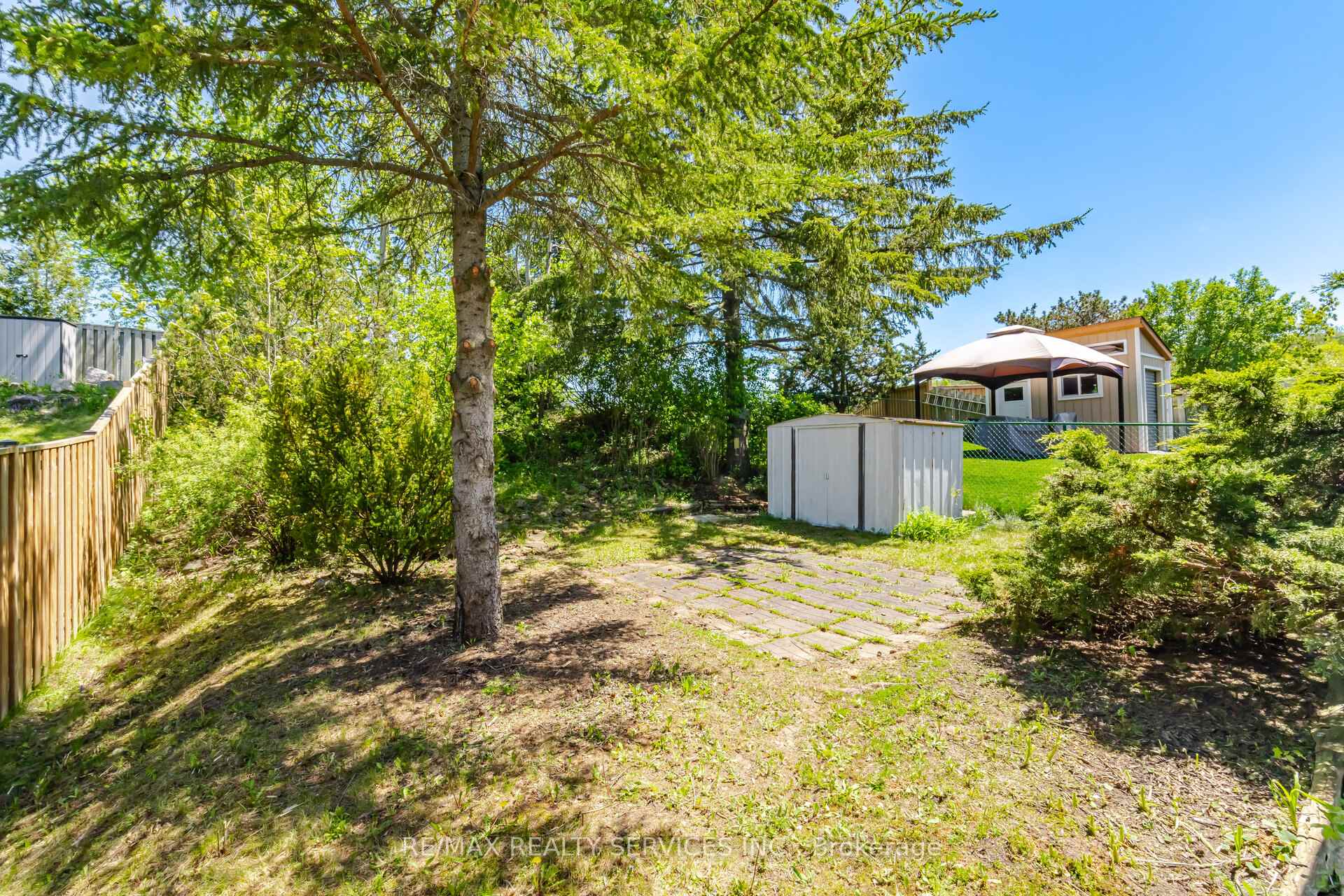 Photo 36 of 33 Hesp Drive, Caledon, Bolton West — HOMEH