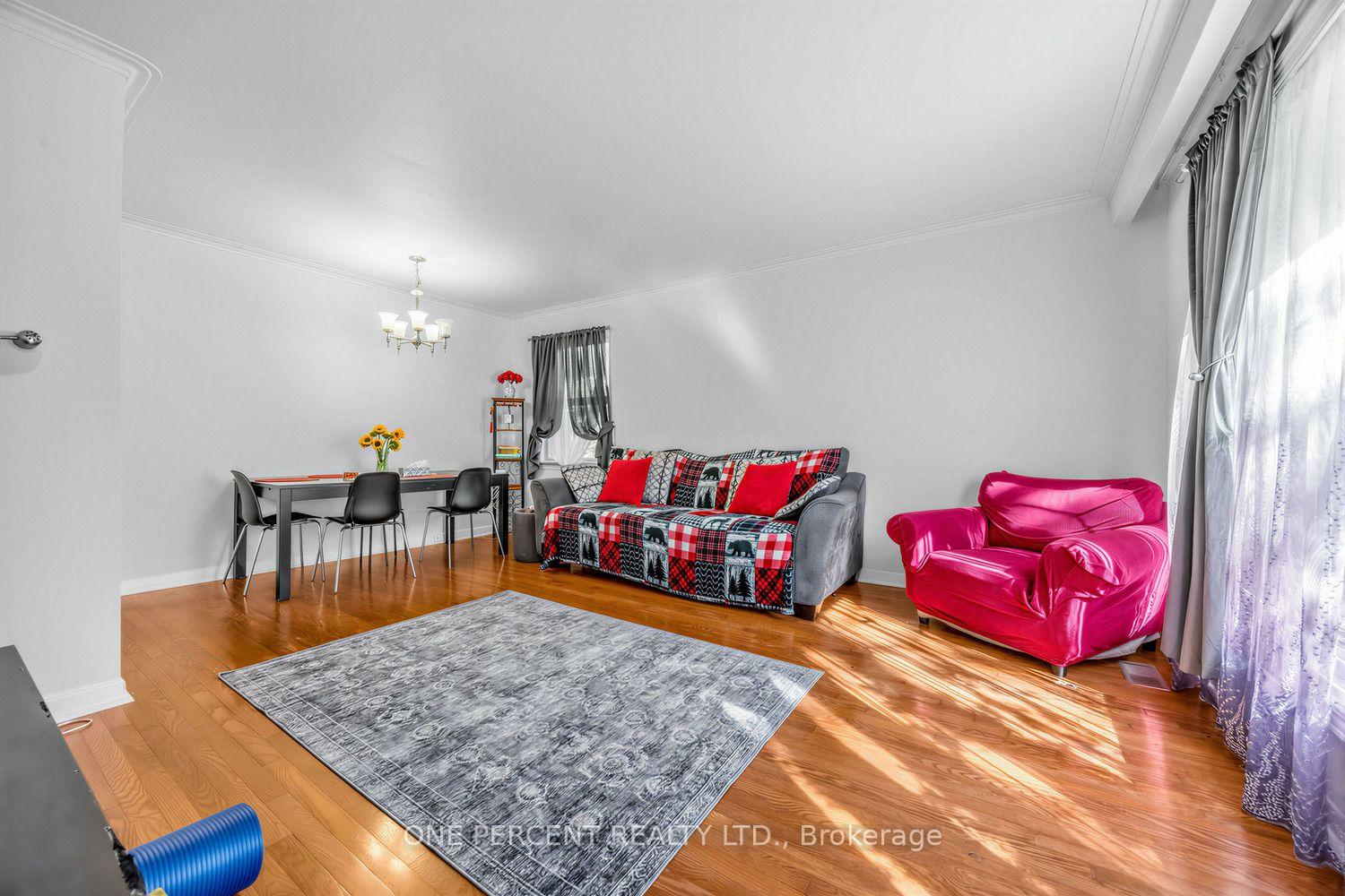 Photo 3 of 78 Melchior Drive, Scarborough, West Hill — HOMEH
