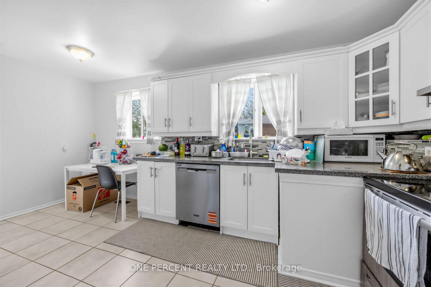Photo 11 of 78 Melchior Drive, Scarborough, West Hill — HOMEH