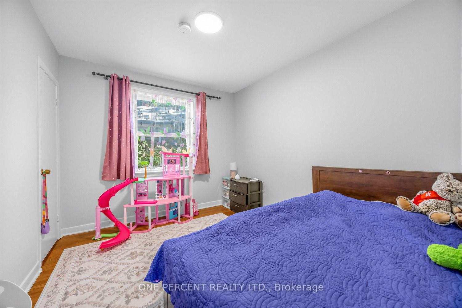Photo 16 of 78 Melchior Drive, Scarborough, West Hill — HOMEH