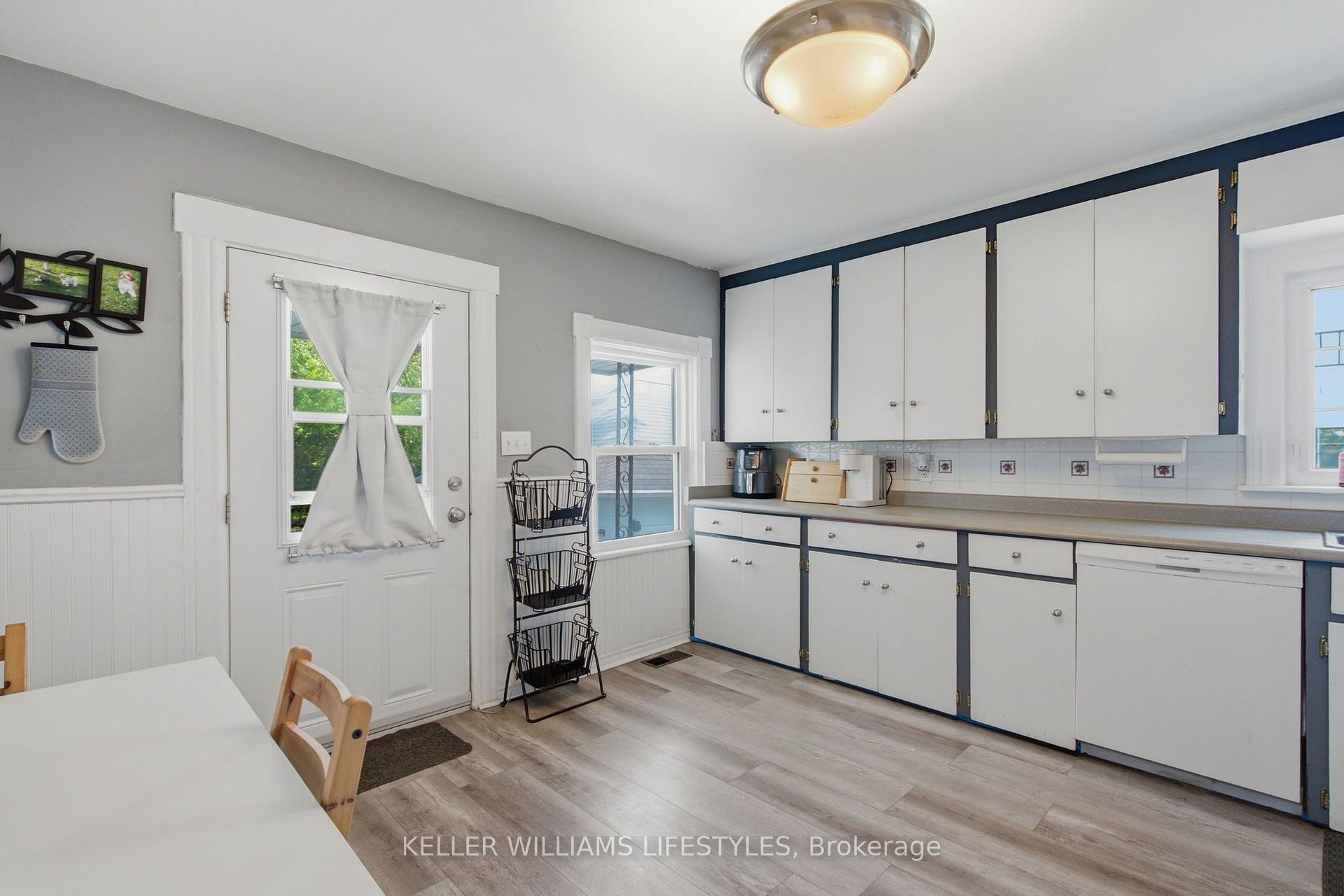 Photo 16 of 44458 Talbot Line, Central Elgin, Rural Central Elgin — HOMEH