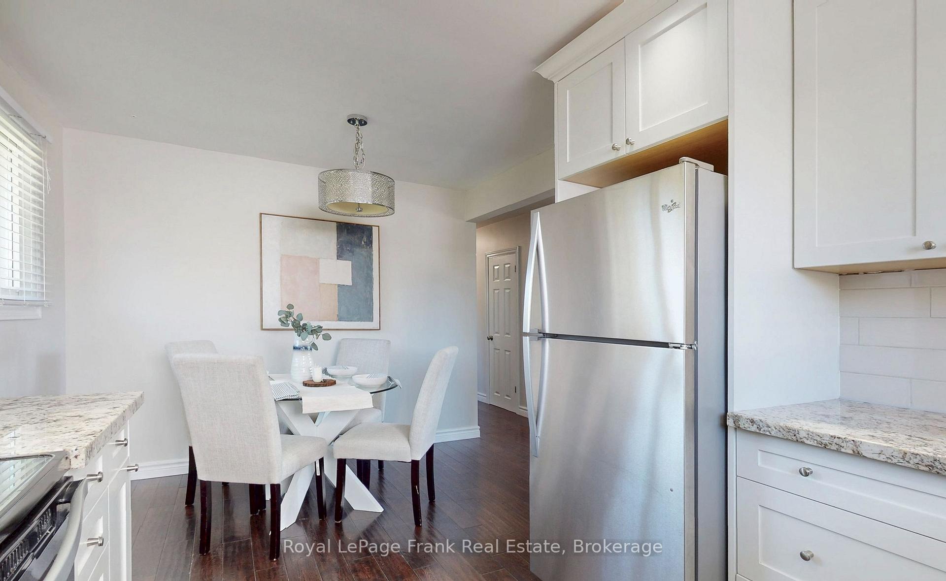 Photo 14 of 121 Labrador Drive, Oshawa, Donevan — HOMEH