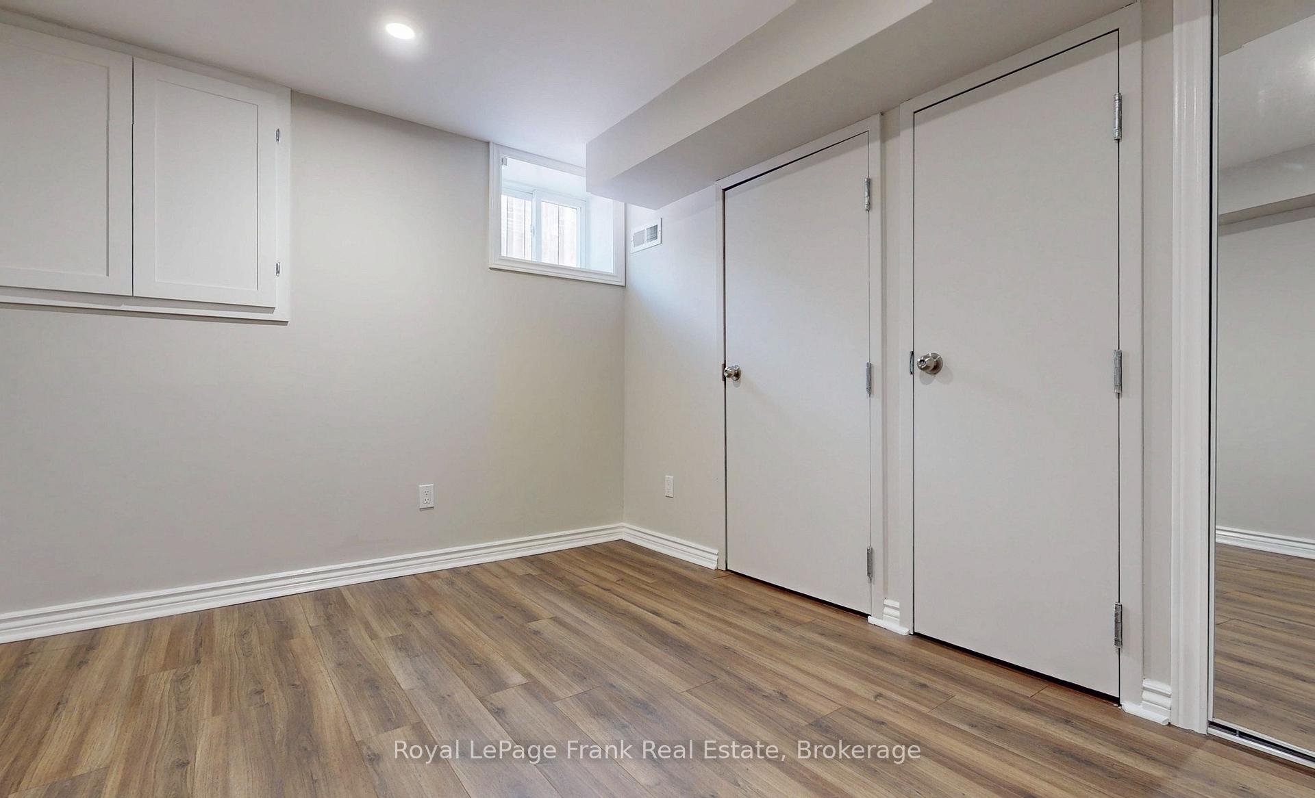 Photo 33 of 121 Labrador Drive, Oshawa, Donevan — HOMEH