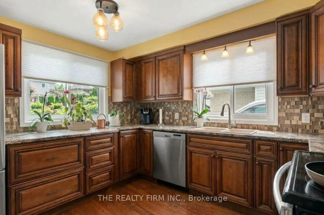 Photo 14 of 199 Highview Drive, St. Thomas — HOMEH