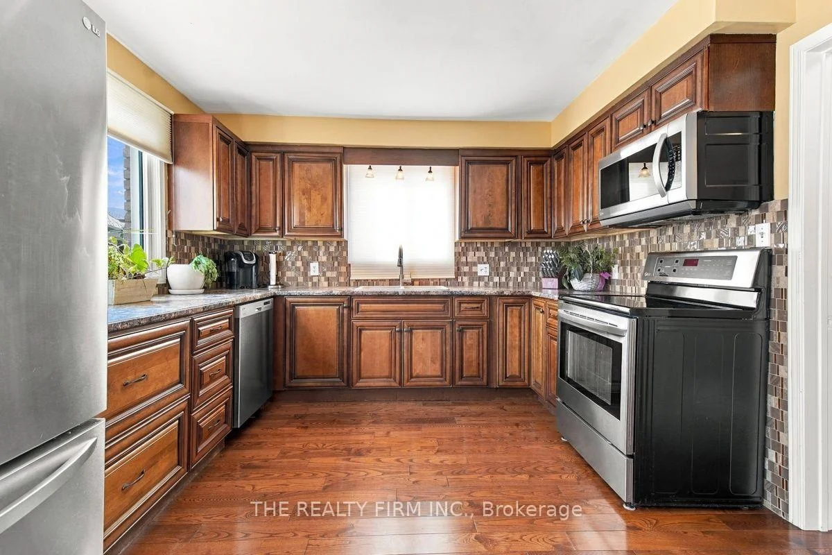 Photo 13 of 199 Highview Drive, St. Thomas — HOMEH