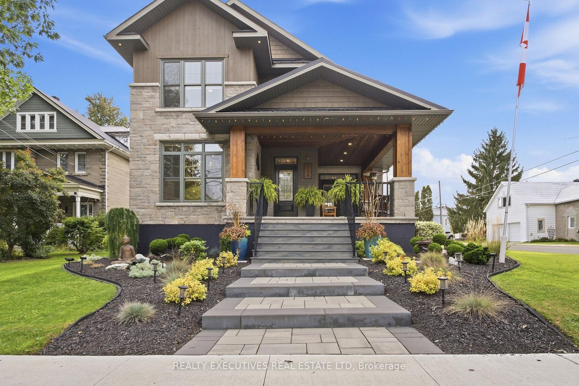 Photo 2 of 534 St Lawrence Street, North Dundas, Winchester — HOMEH