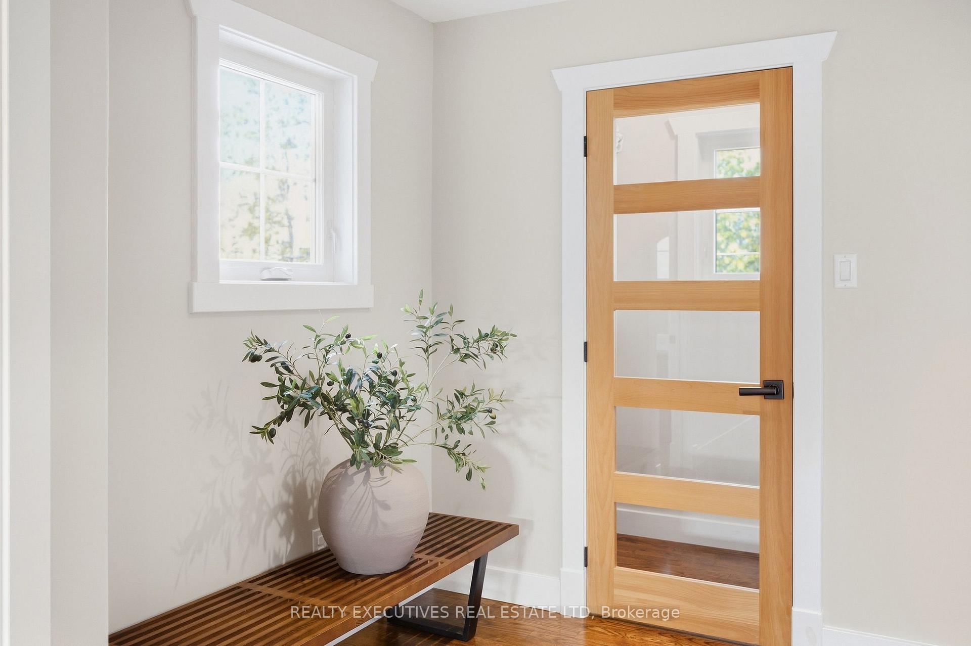 Photo 16 of 534 St Lawrence Street, North Dundas, Winchester — HOMEH