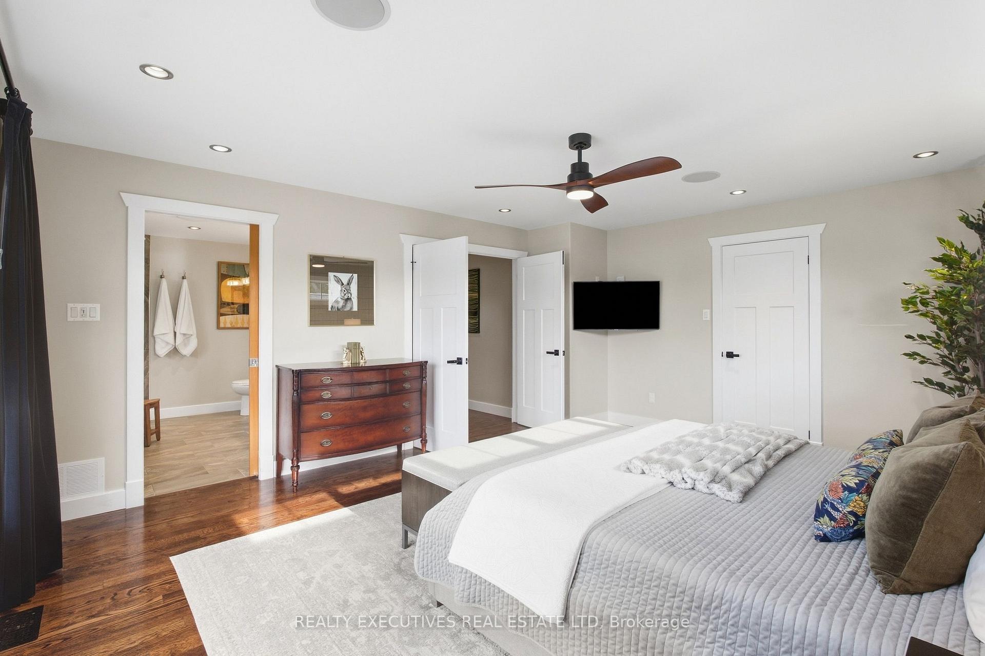 Photo 19 of 534 St Lawrence Street, North Dundas, Winchester — HOMEH