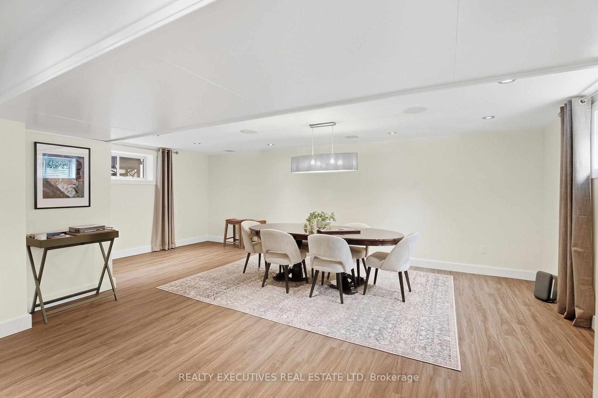 Photo 31 of 534 St Lawrence Street, North Dundas, Winchester — HOMEH