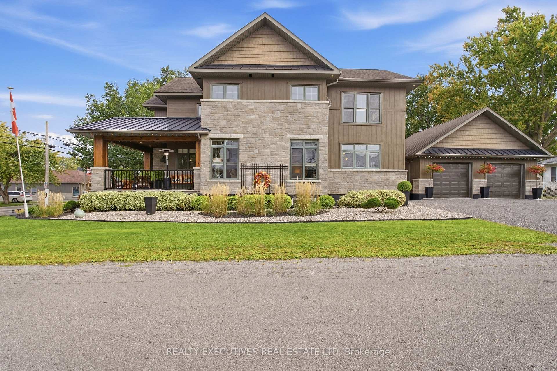 Photo 38 of 534 St Lawrence Street, North Dundas, Winchester — HOMEH