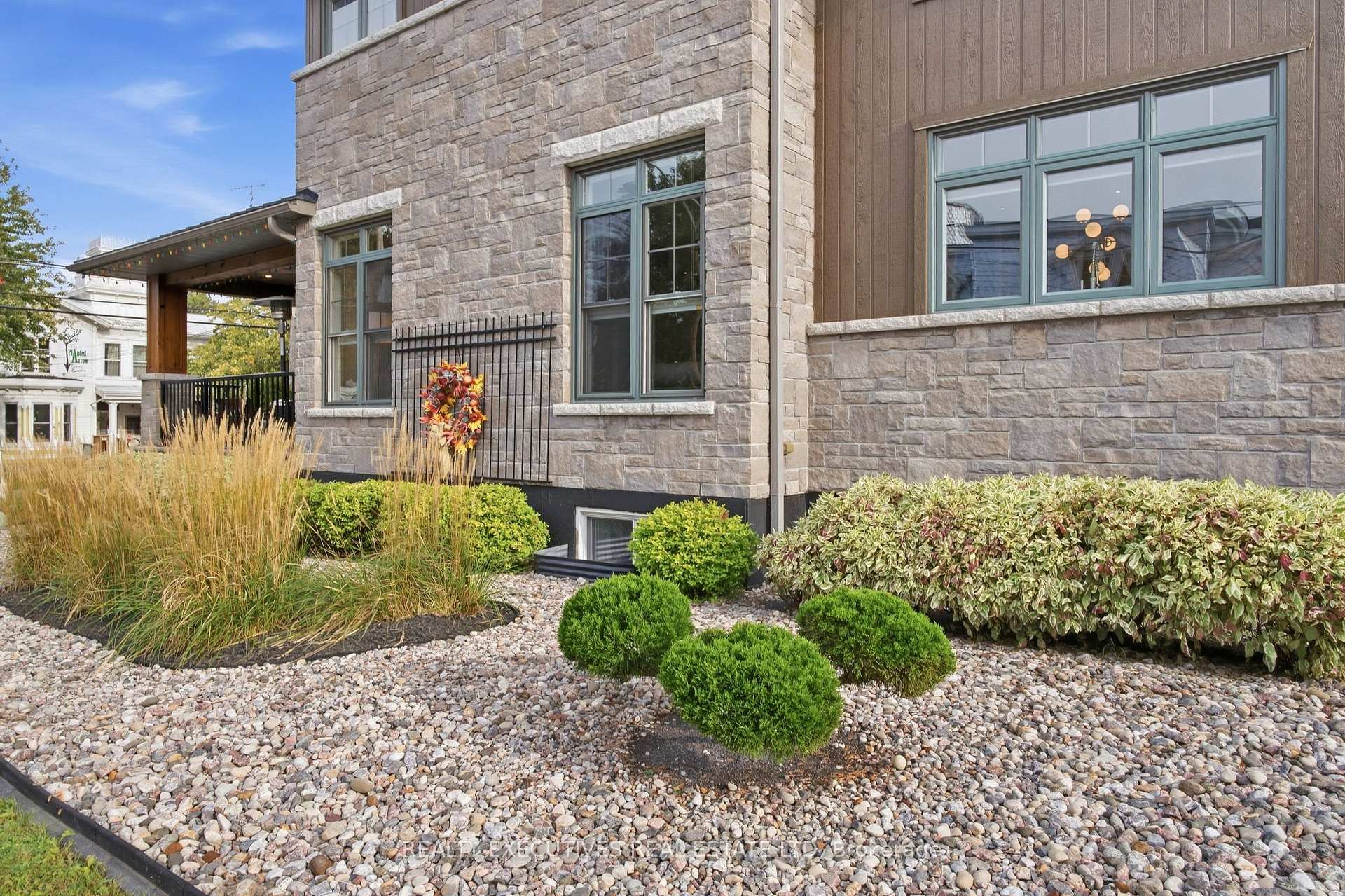 Photo 40 of 534 St Lawrence Street, North Dundas, Winchester — HOMEH