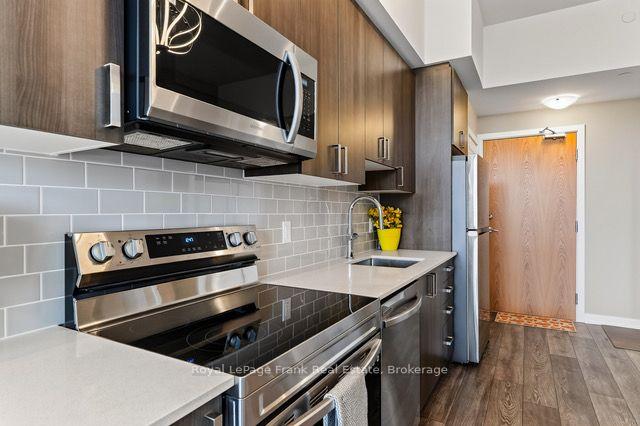 Photo 11 of Unit 701, 1455 Celebration Drive, Pickering, Bay Ridges — HOMEH
