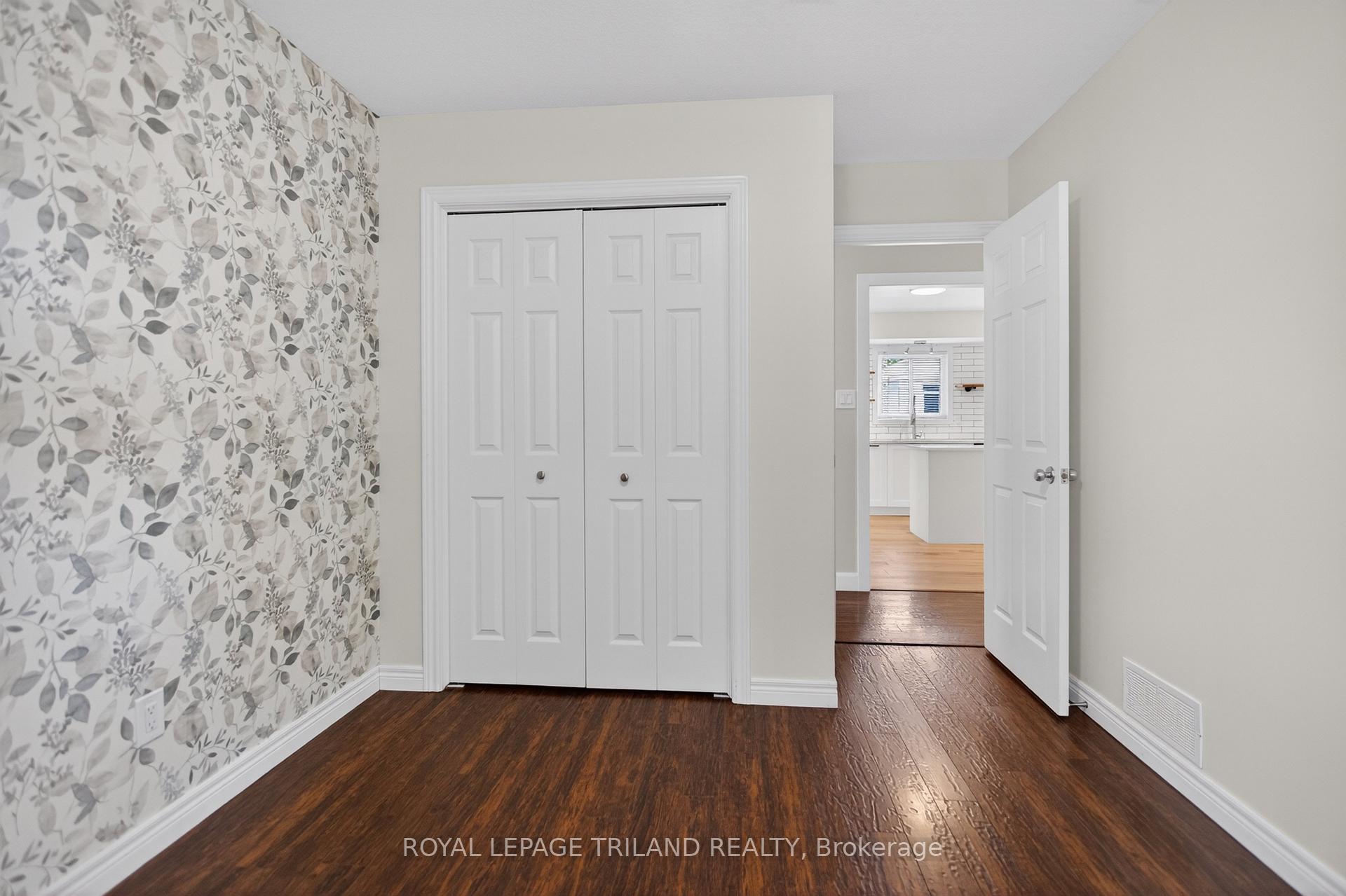 Photo 23 of 48 Cottonwood Drive, St. Thomas — HOMEH