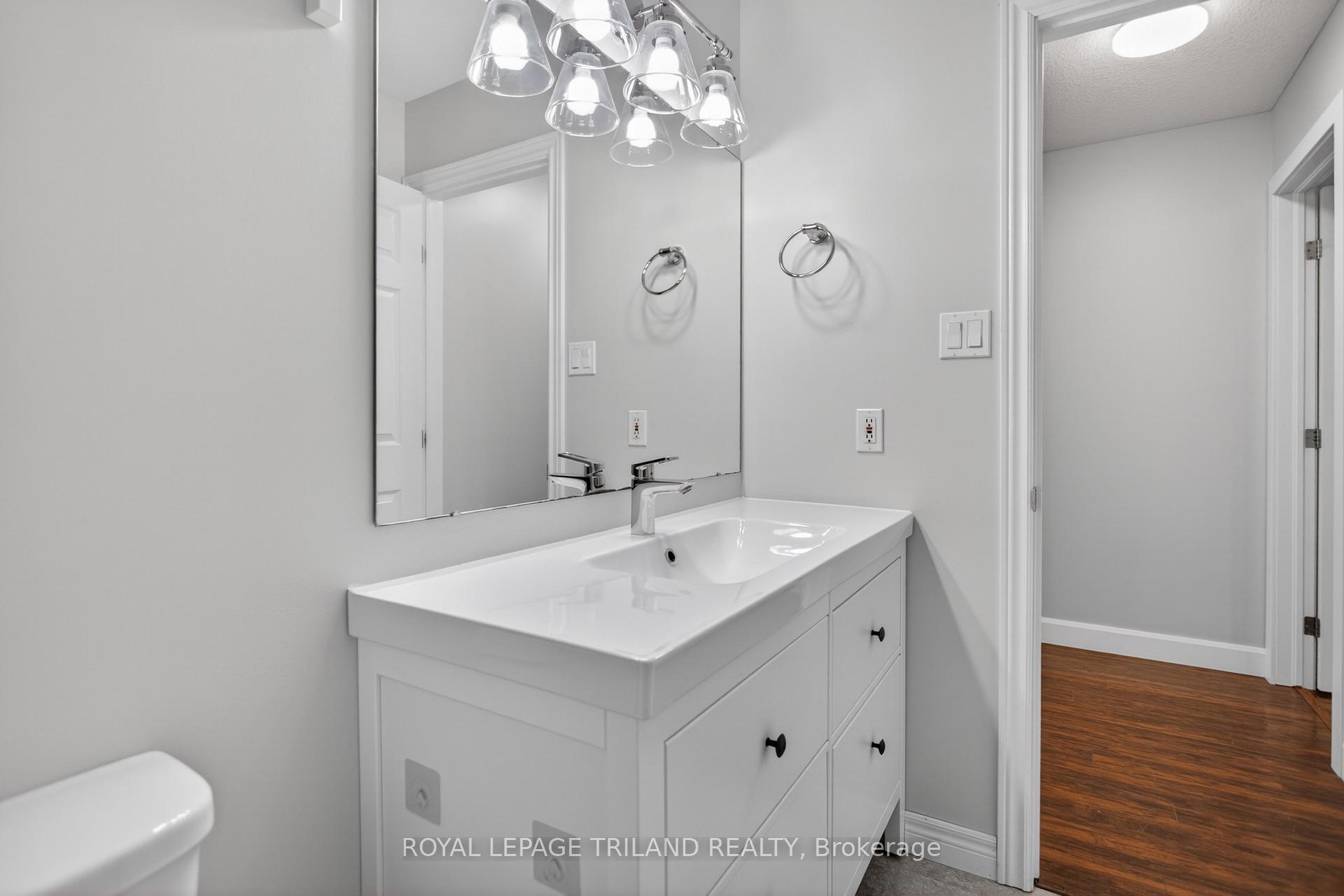 Photo 30 of 48 Cottonwood Drive, St. Thomas — HOMEH