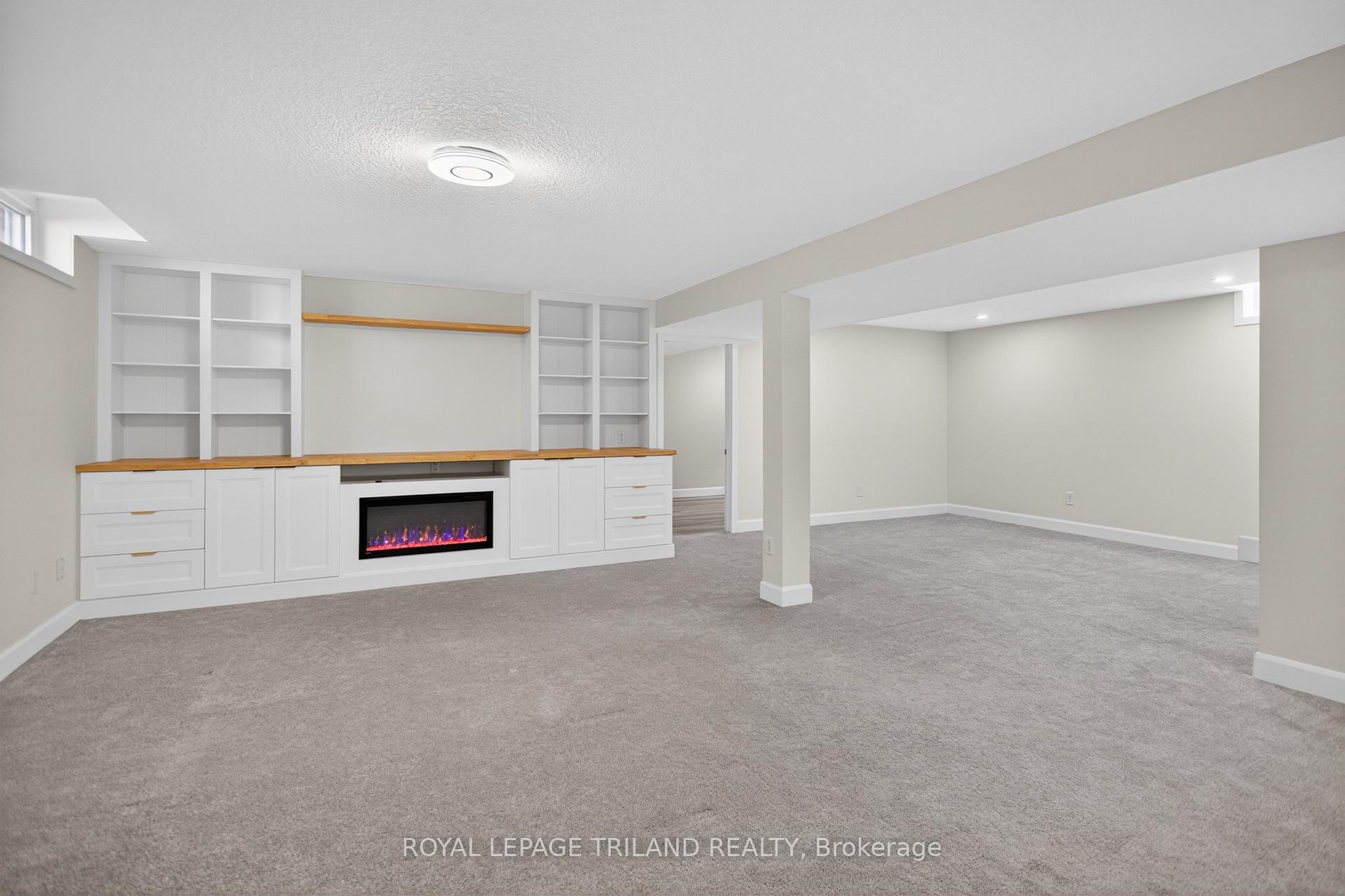 Photo 31 of 48 Cottonwood Drive, St. Thomas — HOMEH