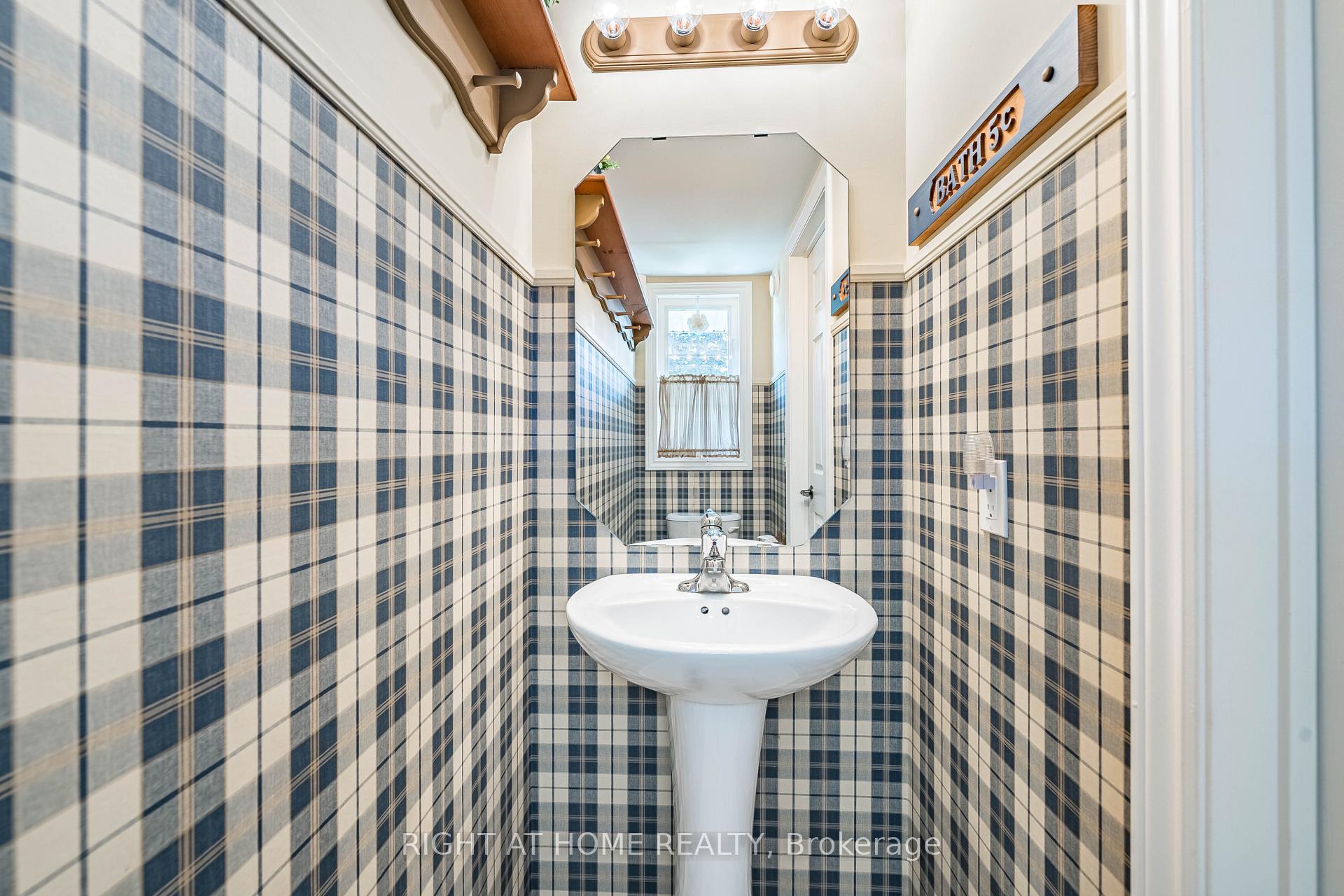 Photo 16 of 1352 Wadebridge Crescent, Oshawa, Eastdale — HOMEH
