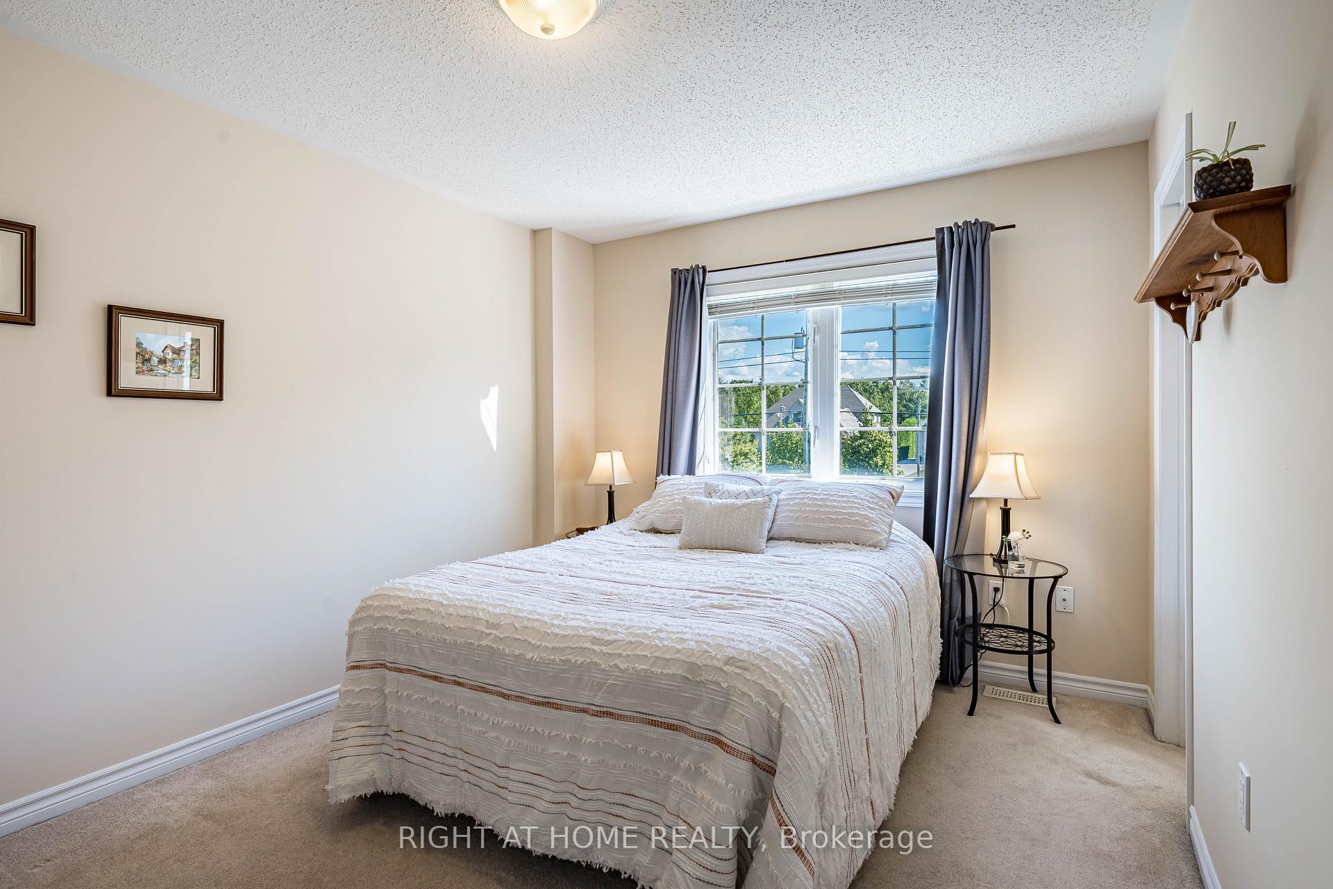 Photo 20 of 1352 Wadebridge Crescent, Oshawa, Eastdale — HOMEH