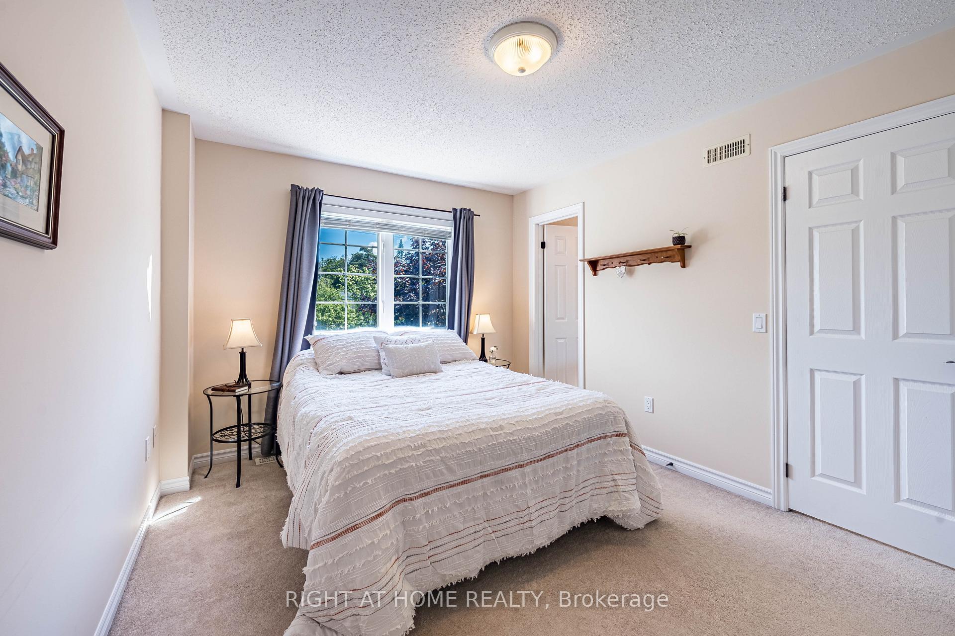 Photo 21 of 1352 Wadebridge Crescent, Oshawa, Eastdale — HOMEH