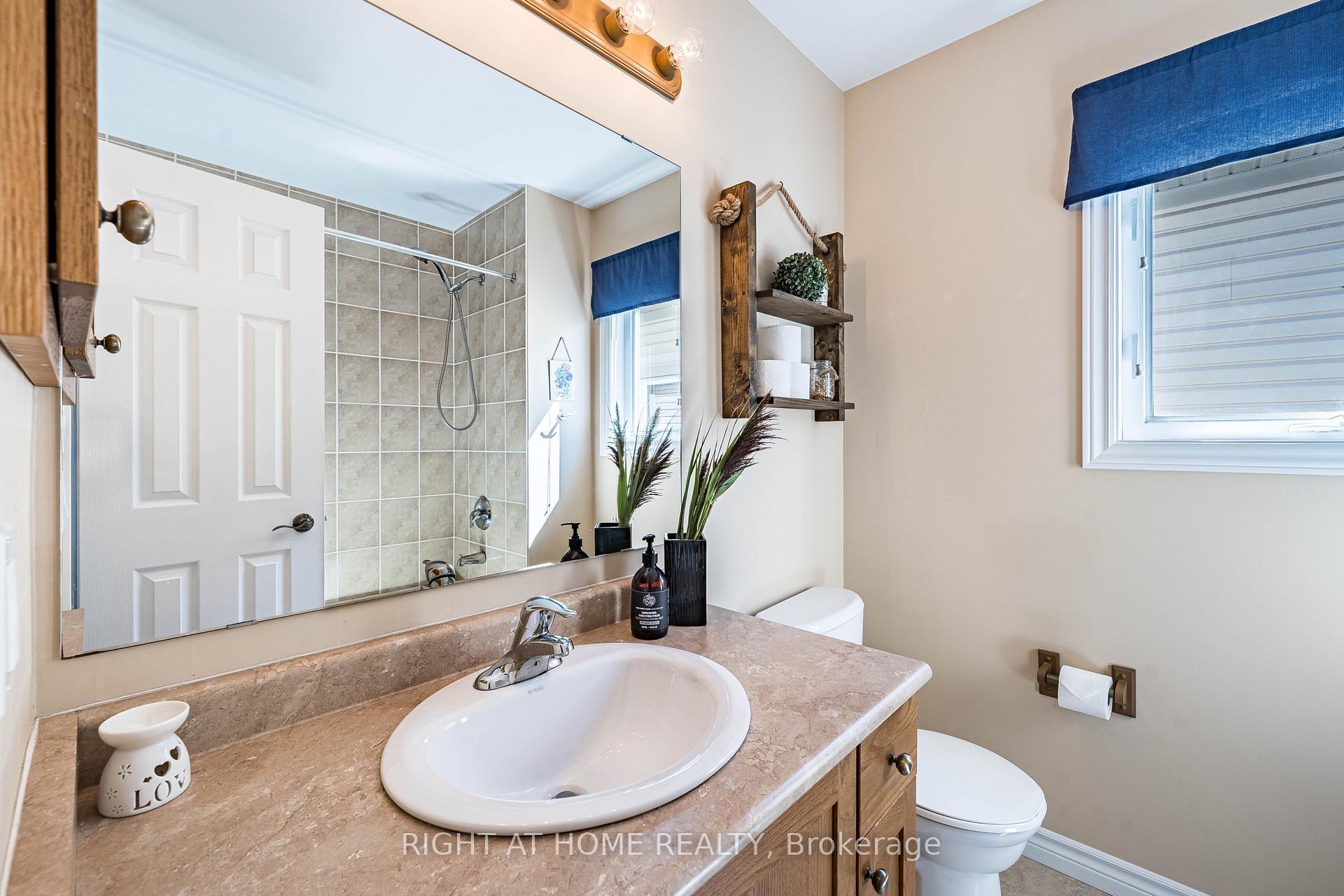 Photo 29 of 1352 Wadebridge Crescent, Oshawa, Eastdale — HOMEH