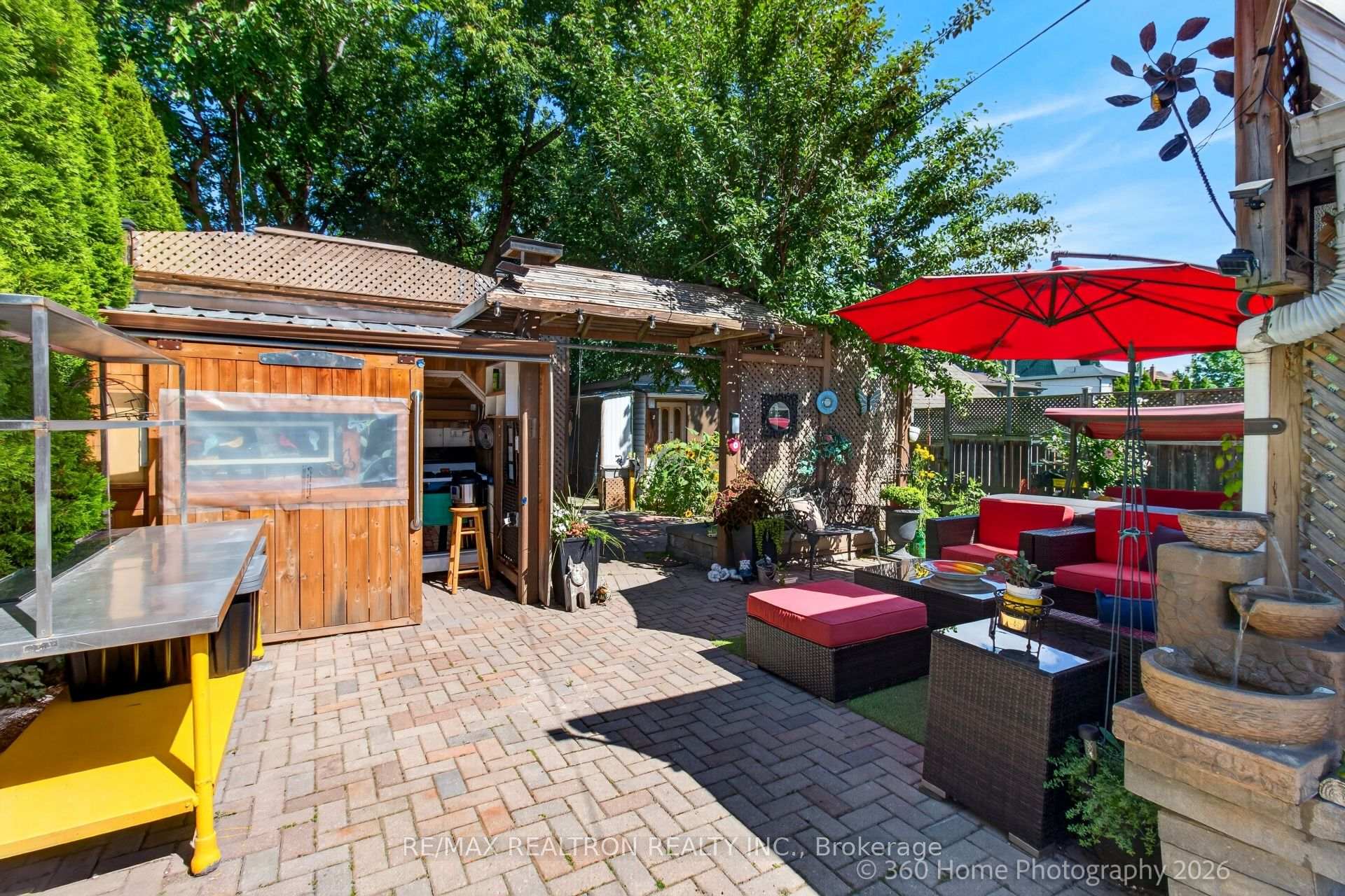 Photo 24 of 84 Ranee Avenue, Toronto, Englemount-Lawrence — HOMEH