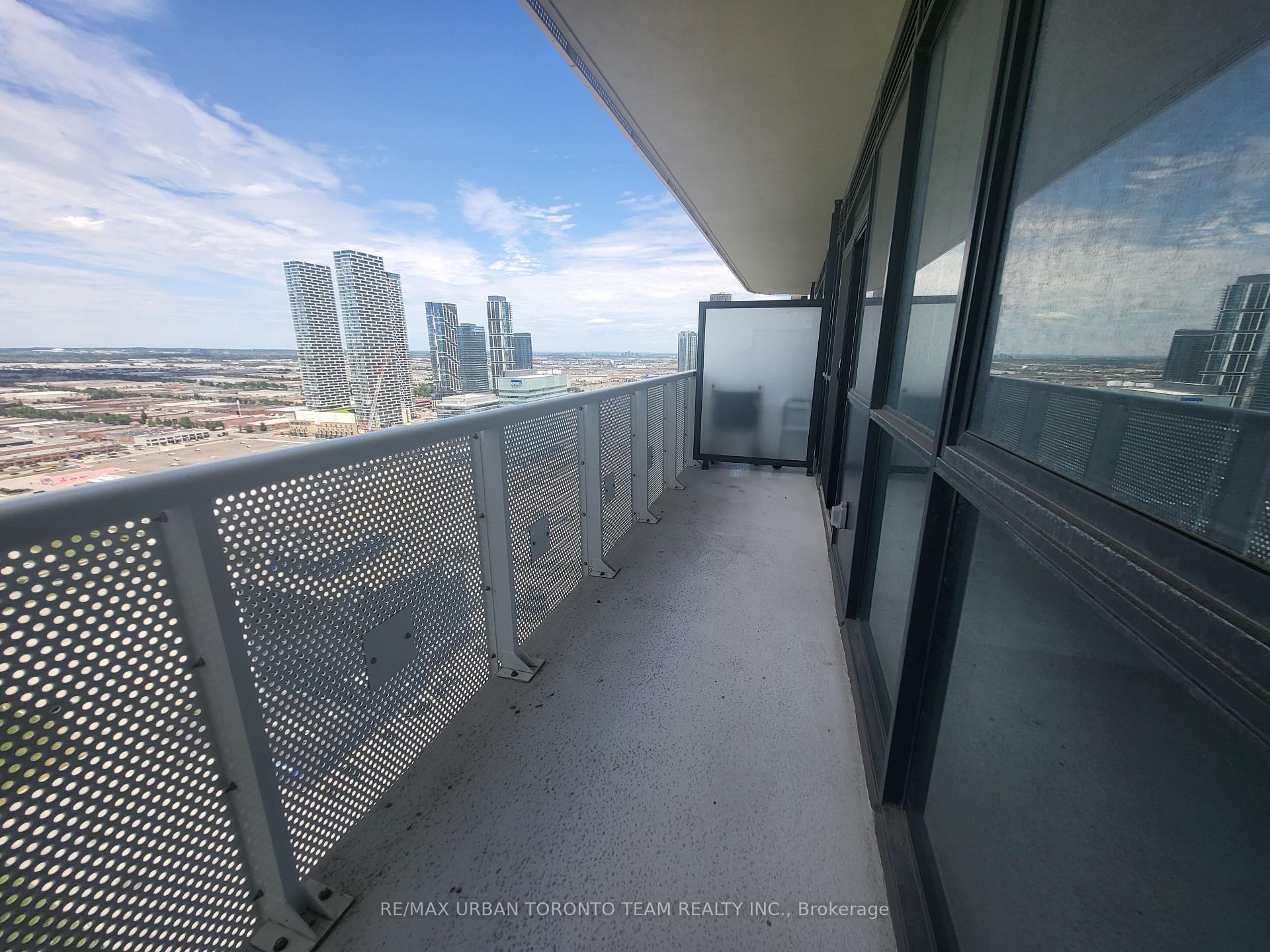 Photo 7 of Unit 3310, 225 Commerce St Street, Vaughan, Vaughan Corporate Centre — HOMEH