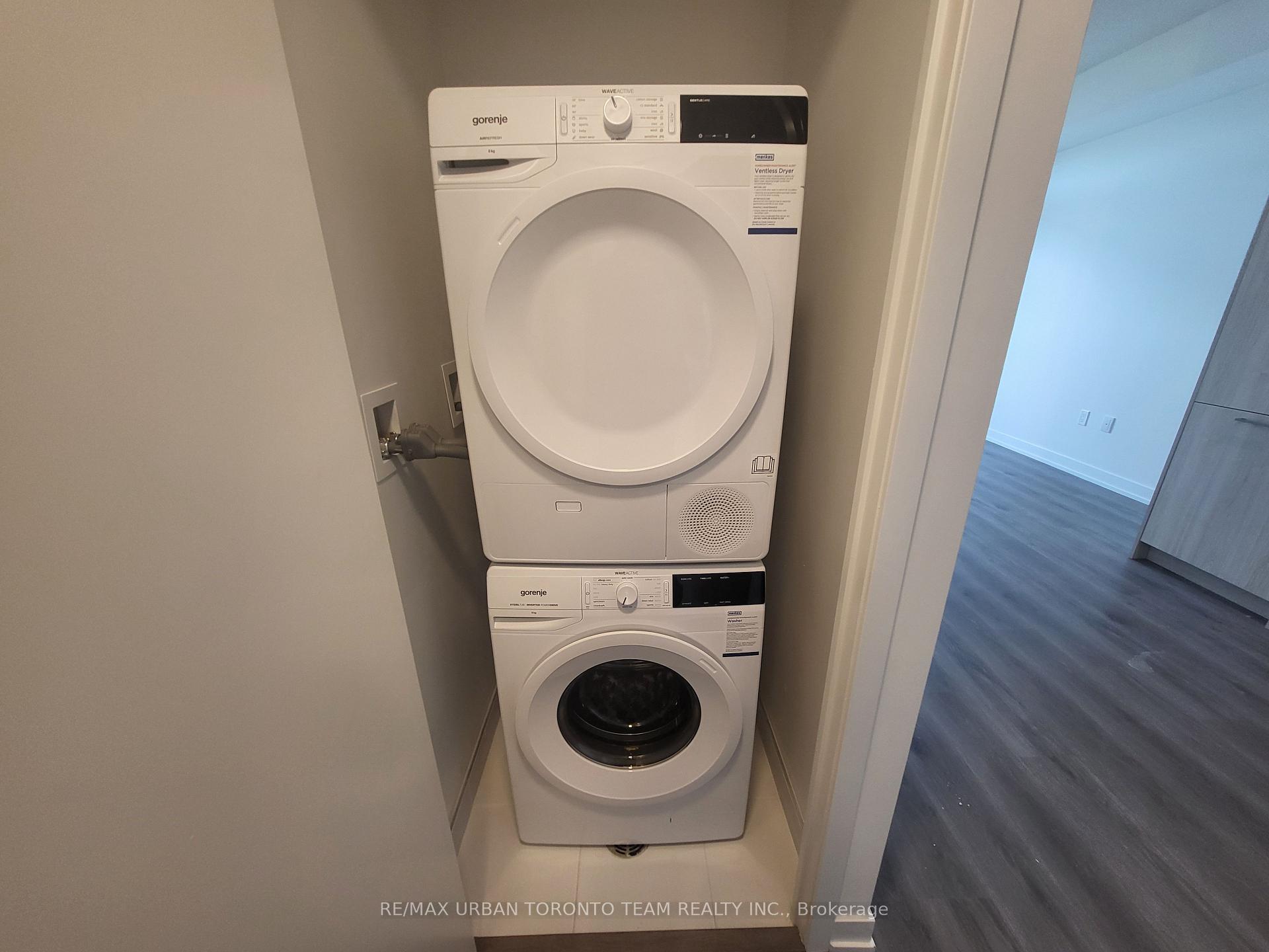 Photo 11 of Unit 3310, 225 Commerce St Street, Vaughan, Vaughan Corporate Centre — HOMEH