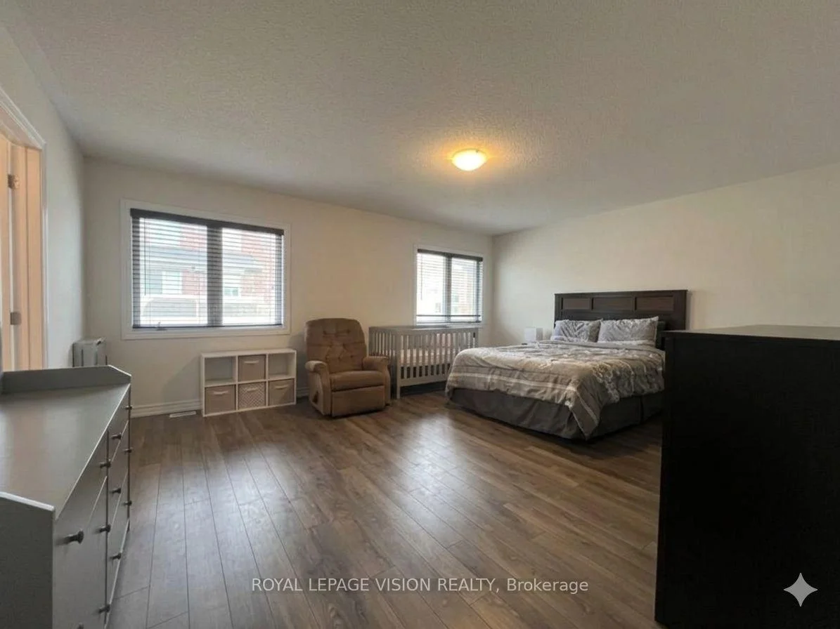 Photo 22 of 1929 Don White Court, Oshawa, Taunton — HOMEH
