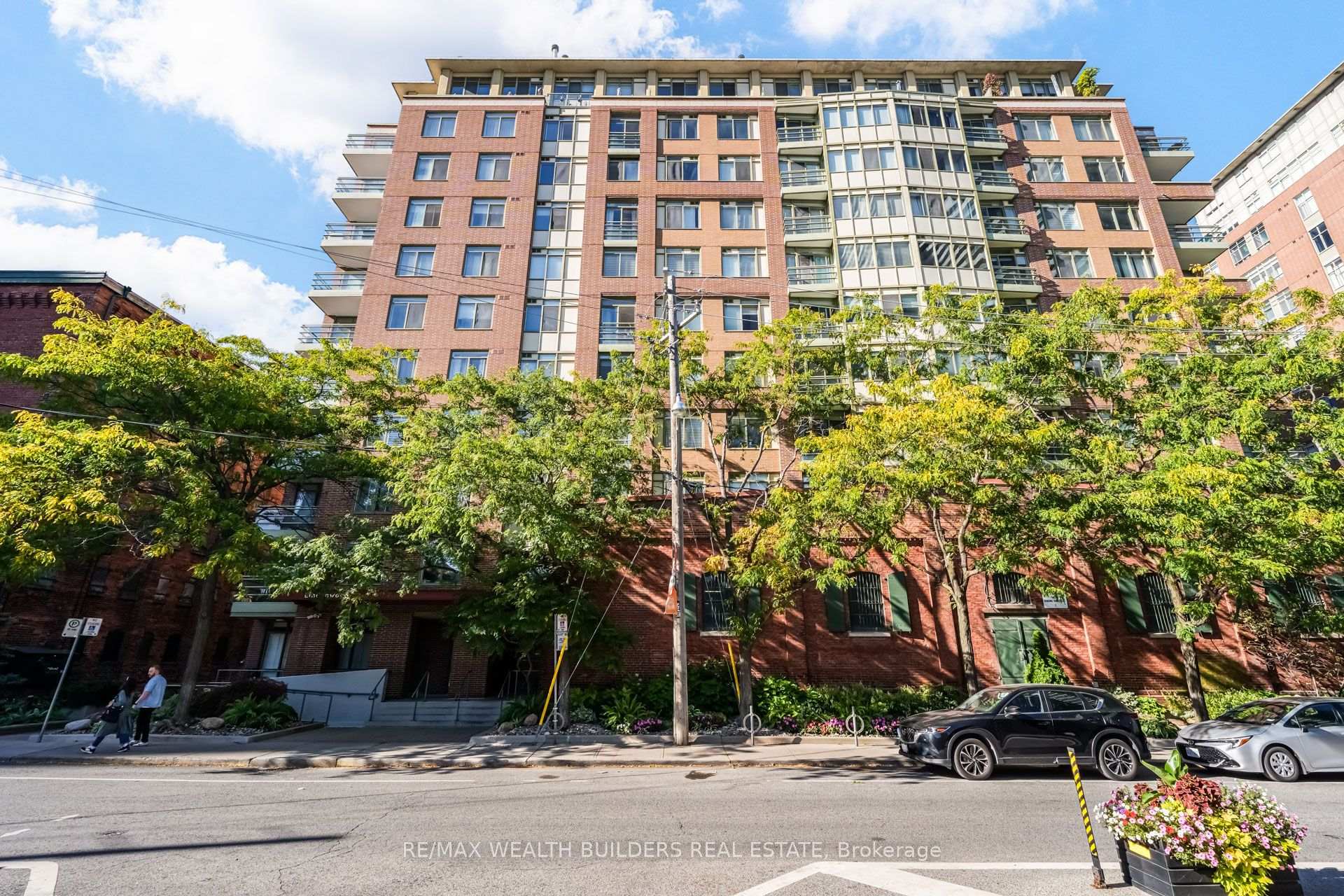 Photo 2 of Unit SP09, 70 Mill Street, Toronto, Waterfront Communities — HOMEH