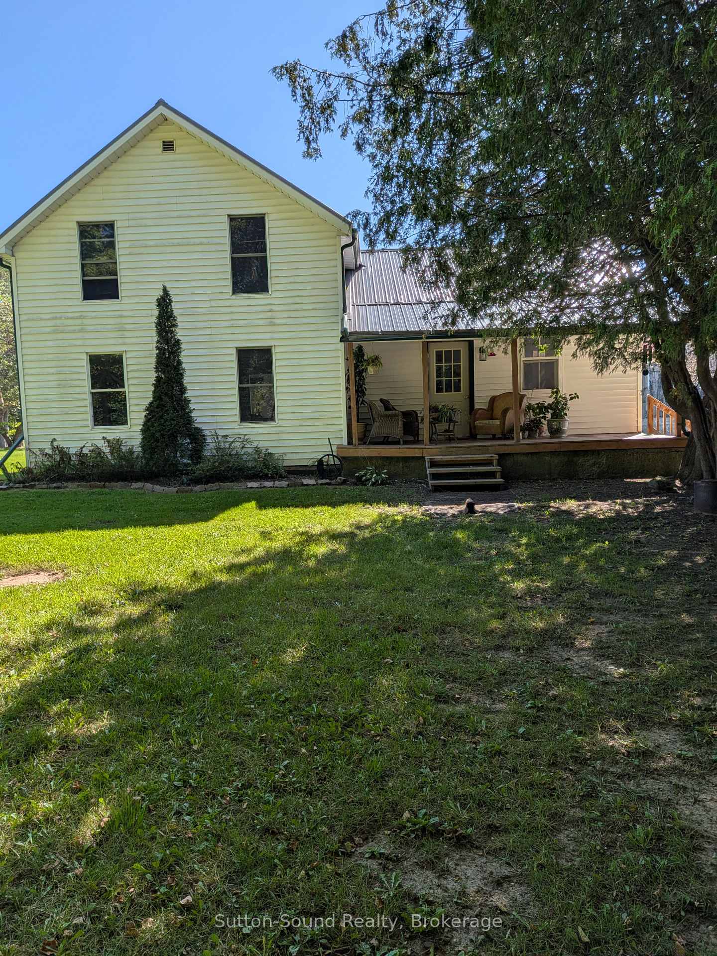 Photo 3 of 781492 3 Side Road, Chatsworth — HOMEH