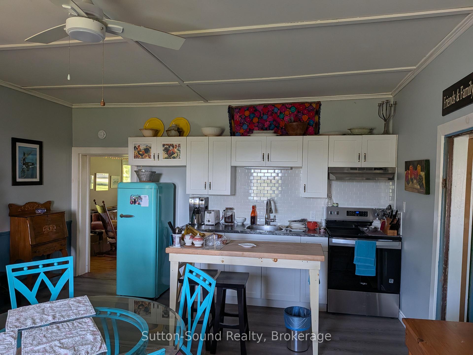 Photo 13 of 781492 3 Side Road, Chatsworth — HOMEH