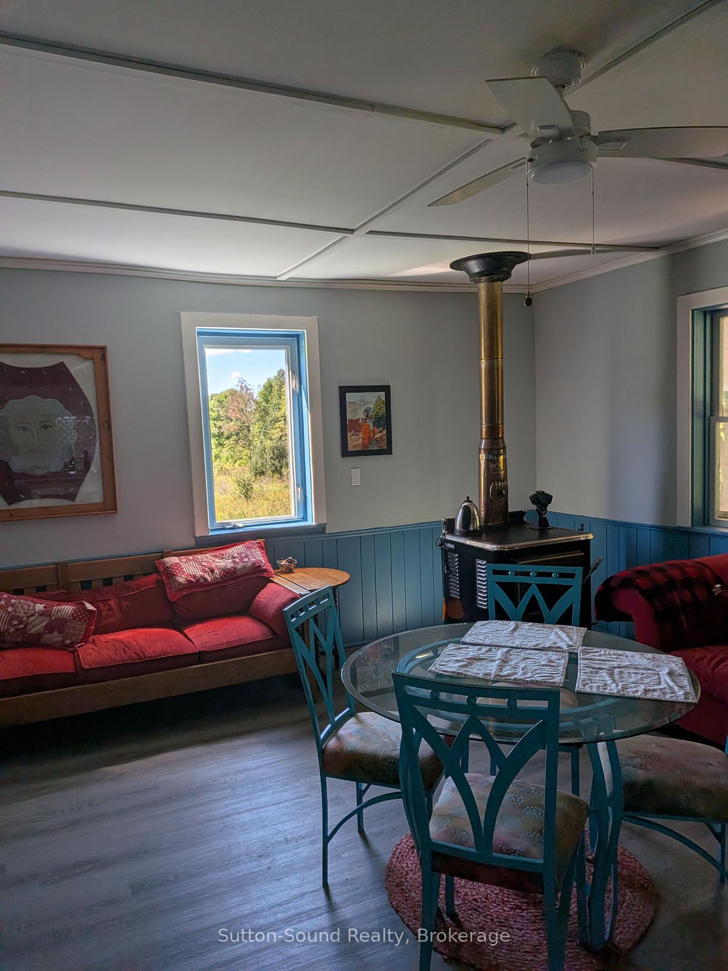 Photo 17 of 781492 3 Side Road, Chatsworth — HOMEH