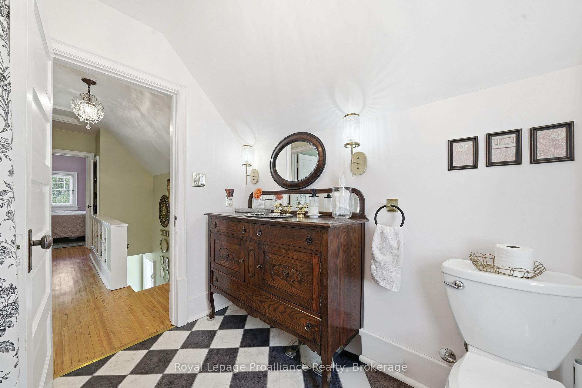 Photo 32 of 195 Maclellan Avenue, Quinte West, Trenton Ward — HOMEH