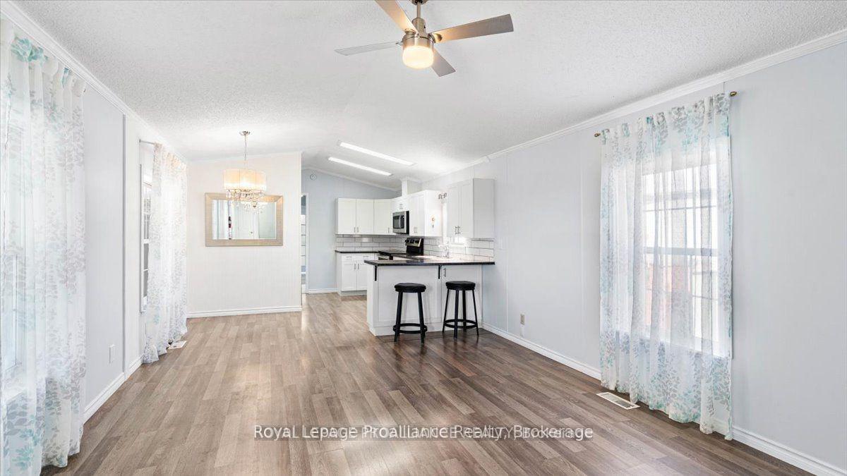 Photo 2 of Unit 18, 311 Dundas Street E, Quinte West, Trenton Ward — HOMEH